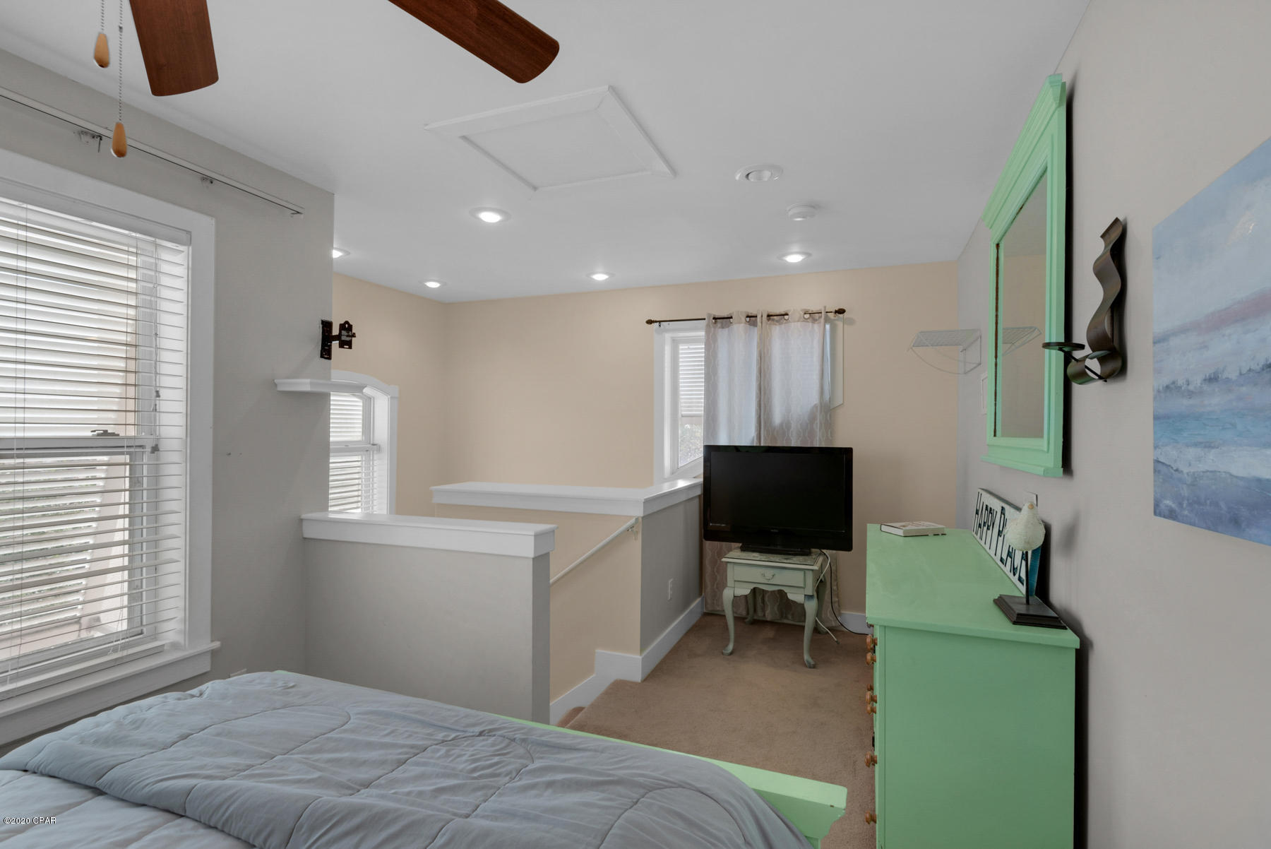 La Valencia Beach Resort - Residential