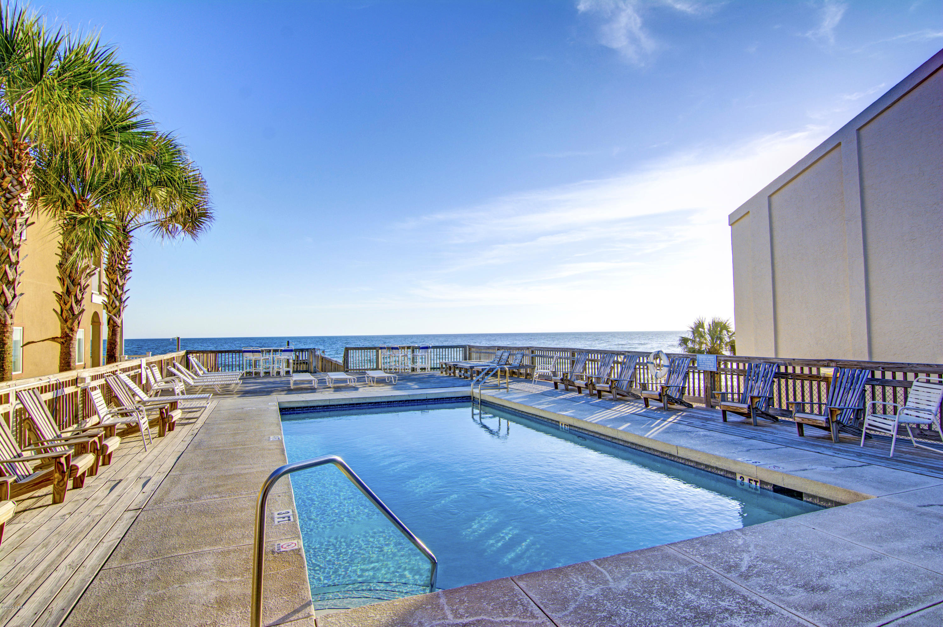 La Valencia Beach Resort - Residential