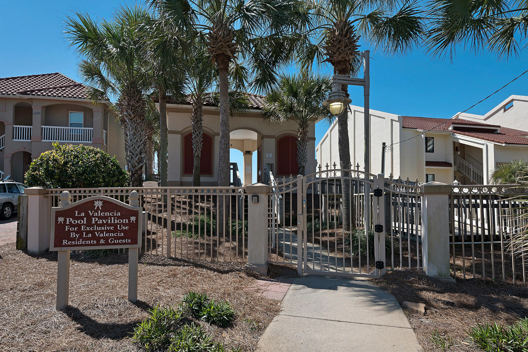 La Valencia Beach Resort - Residential