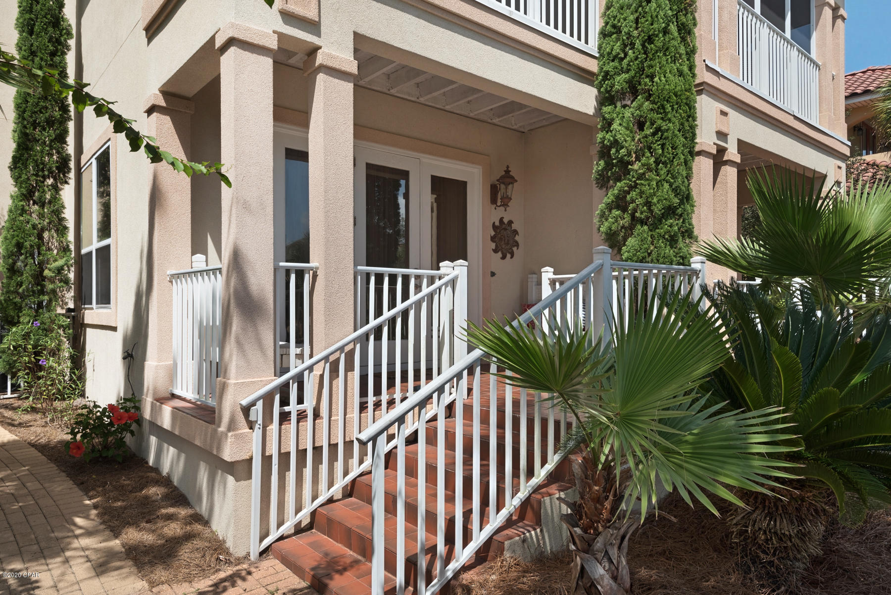 La Valencia Beach Resort - Residential