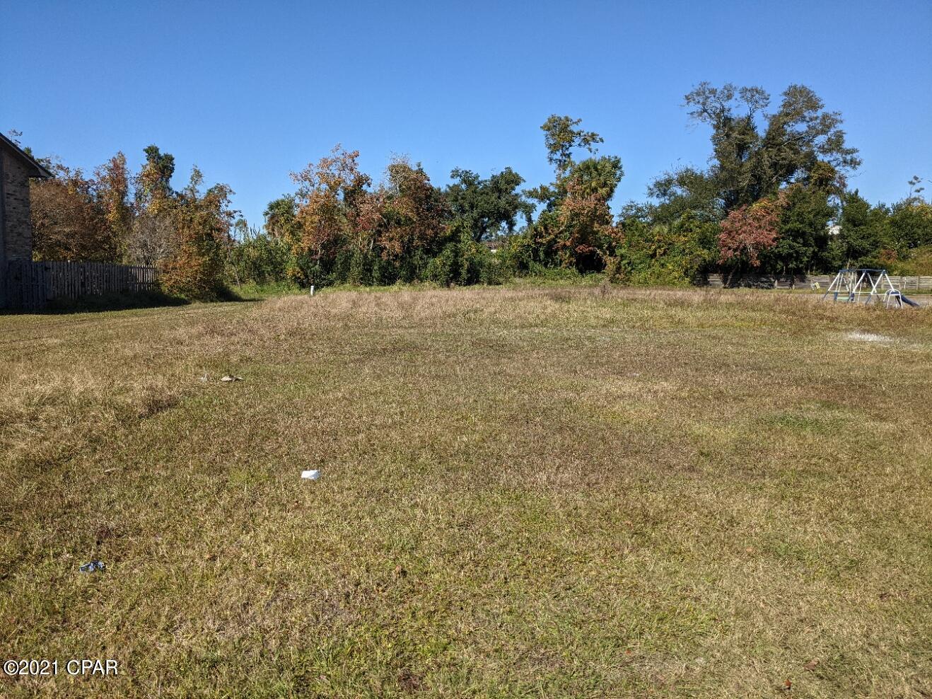 [No Recorded Subdiv] - Land