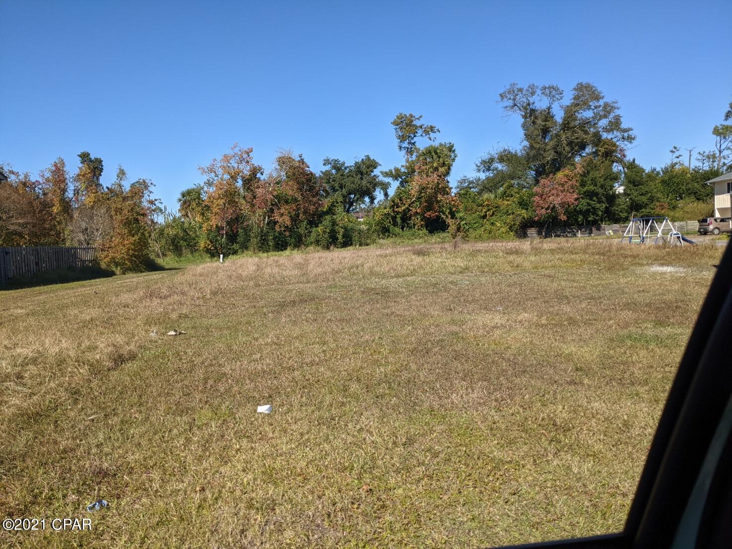 [No Recorded Subdiv] - Land