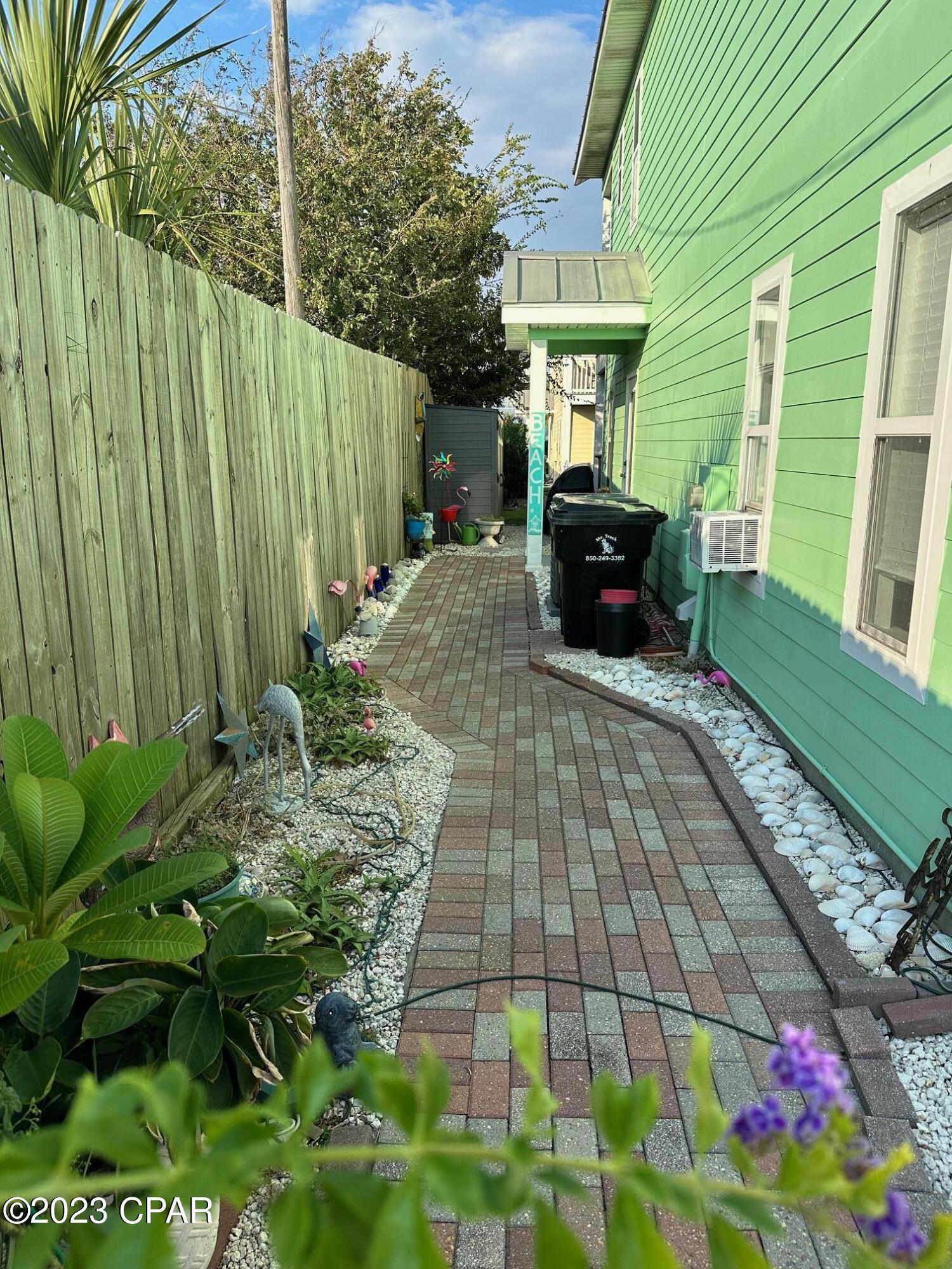 Sago Park Townhomes - Residential