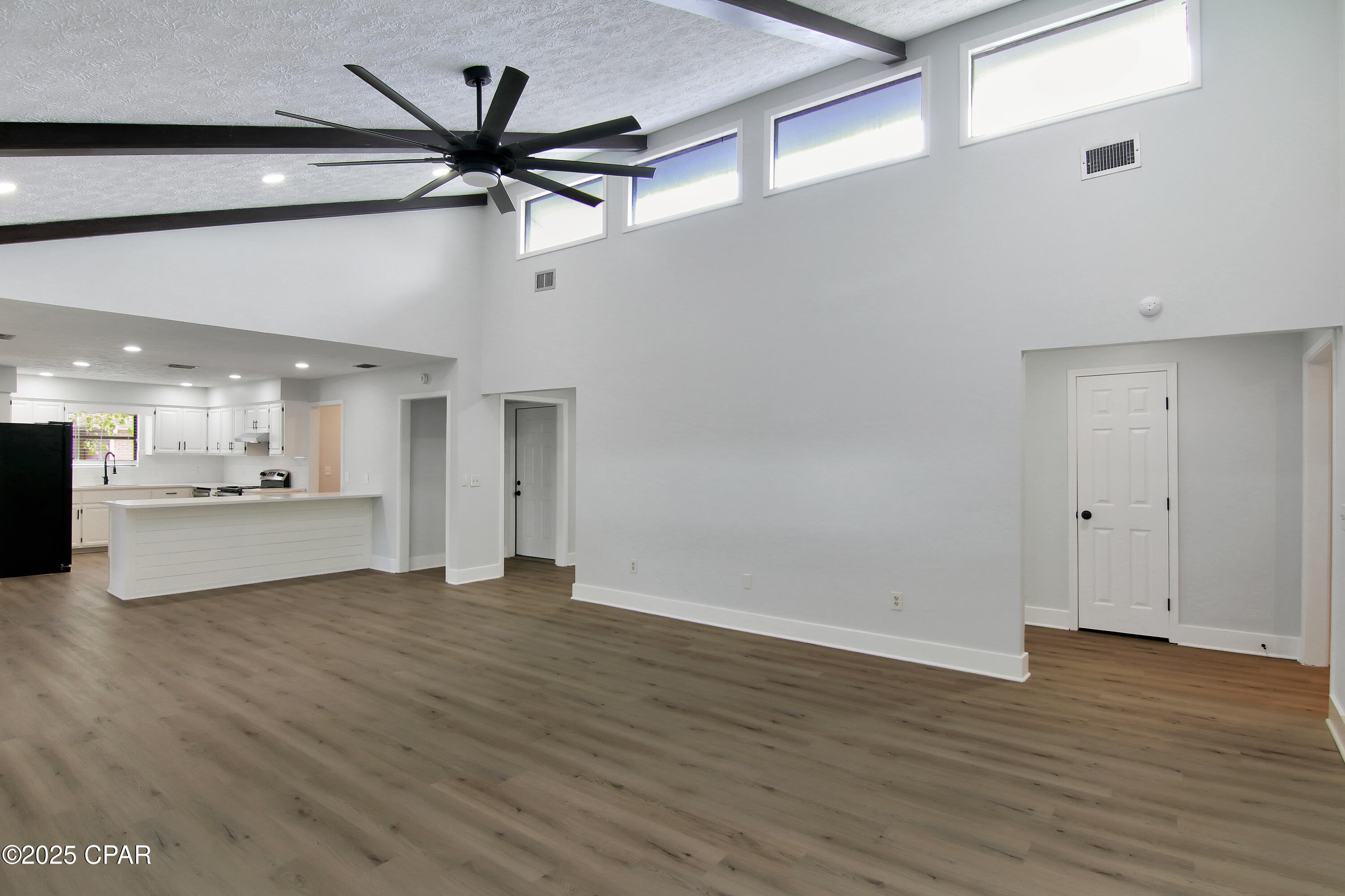 Colony Club - Residential