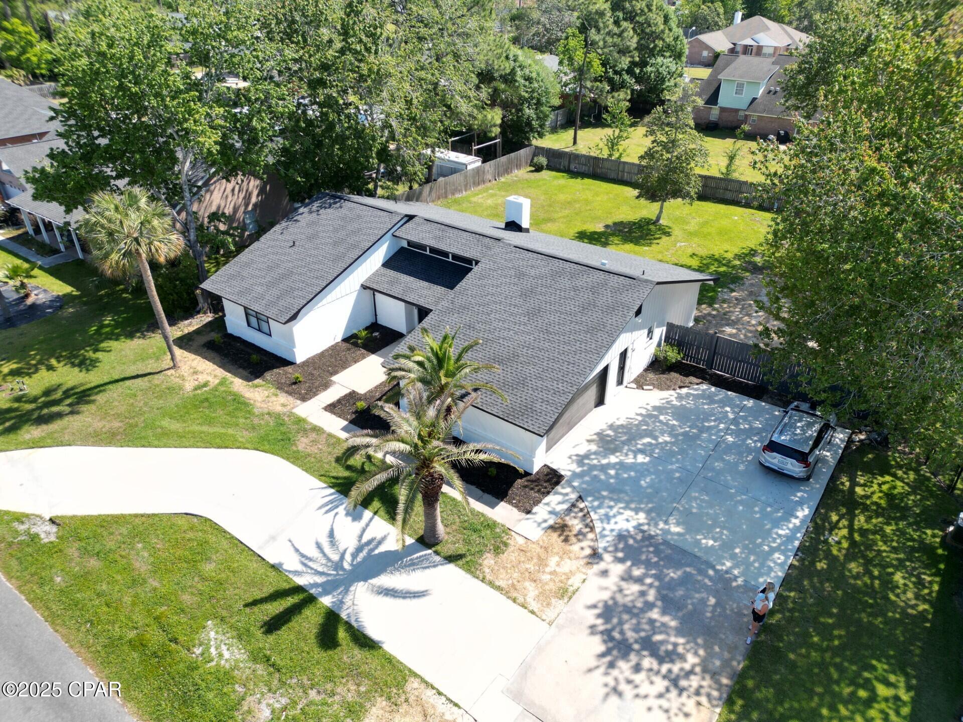 Colony Club - Residential