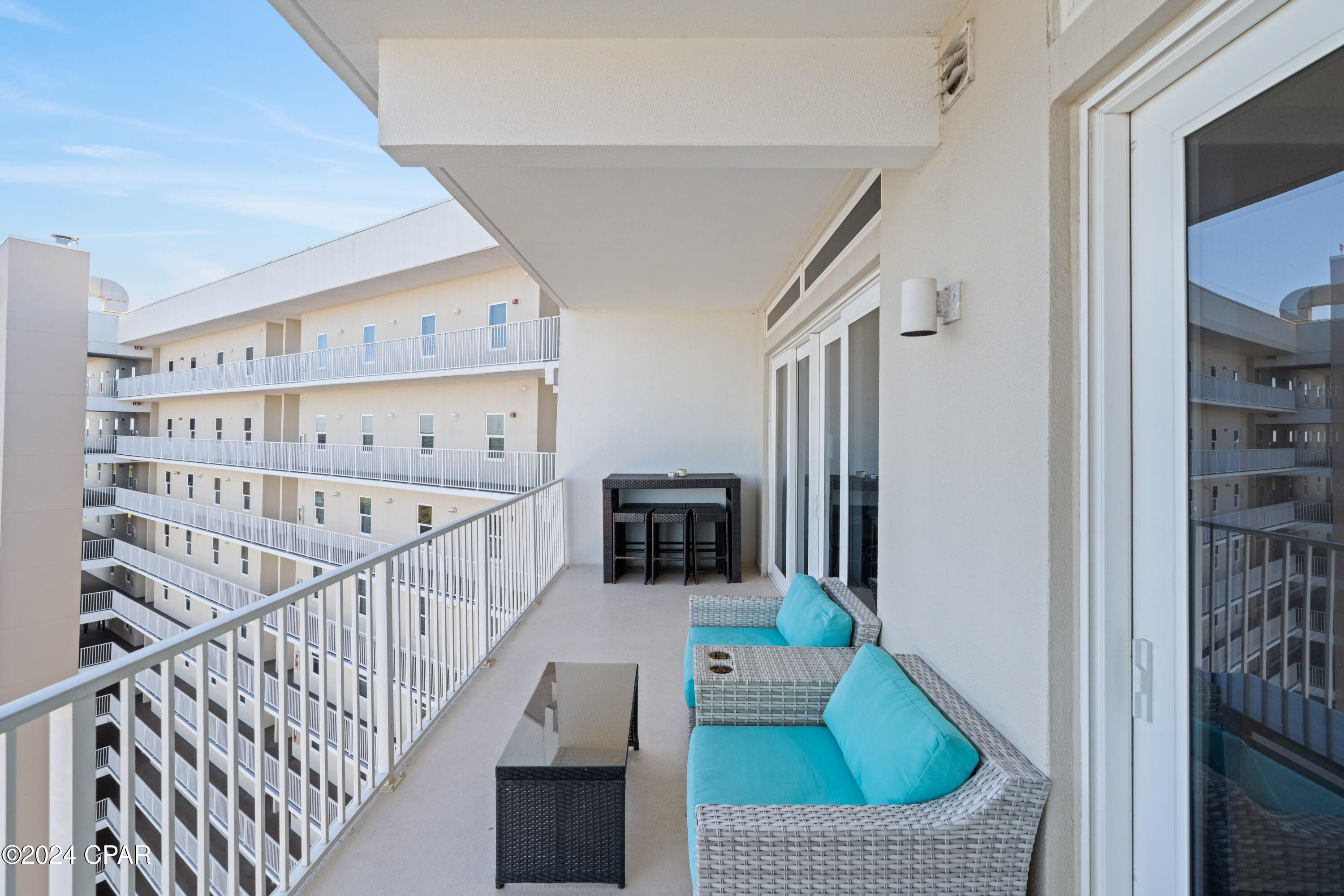 Laketown Wharf - Residential