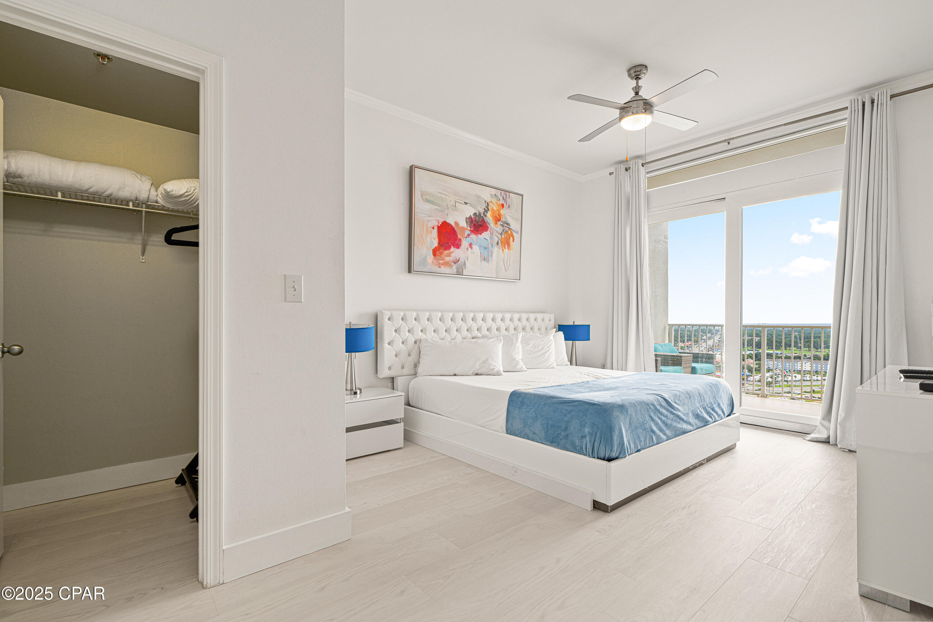 Laketown Wharf - Residential