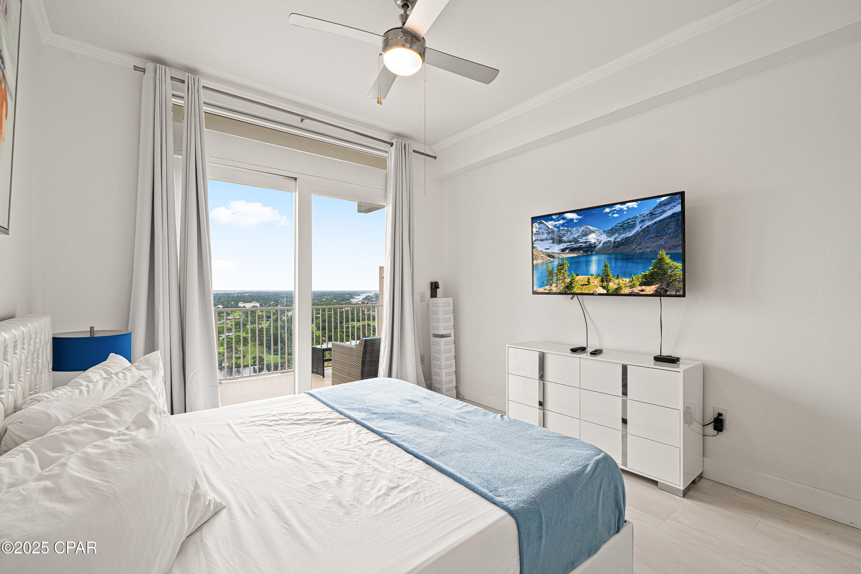 Laketown Wharf - Residential