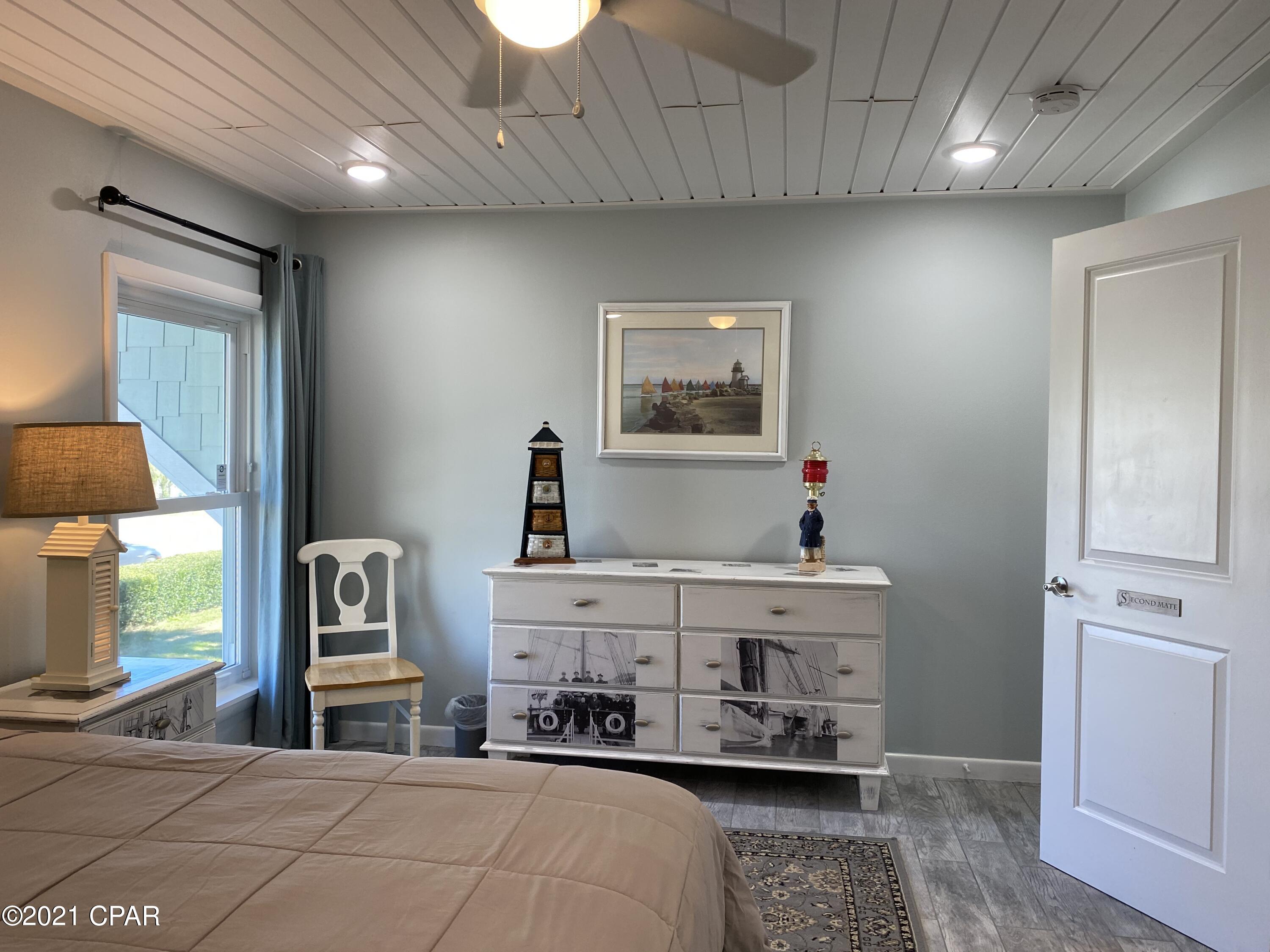 Shores Townhouses - Residential