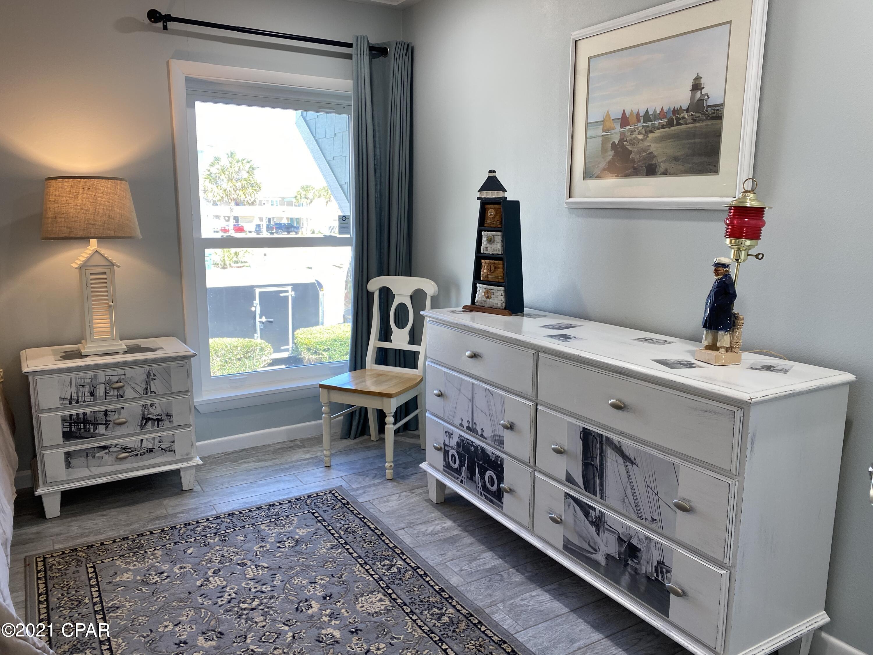 Shores Townhouses - Residential