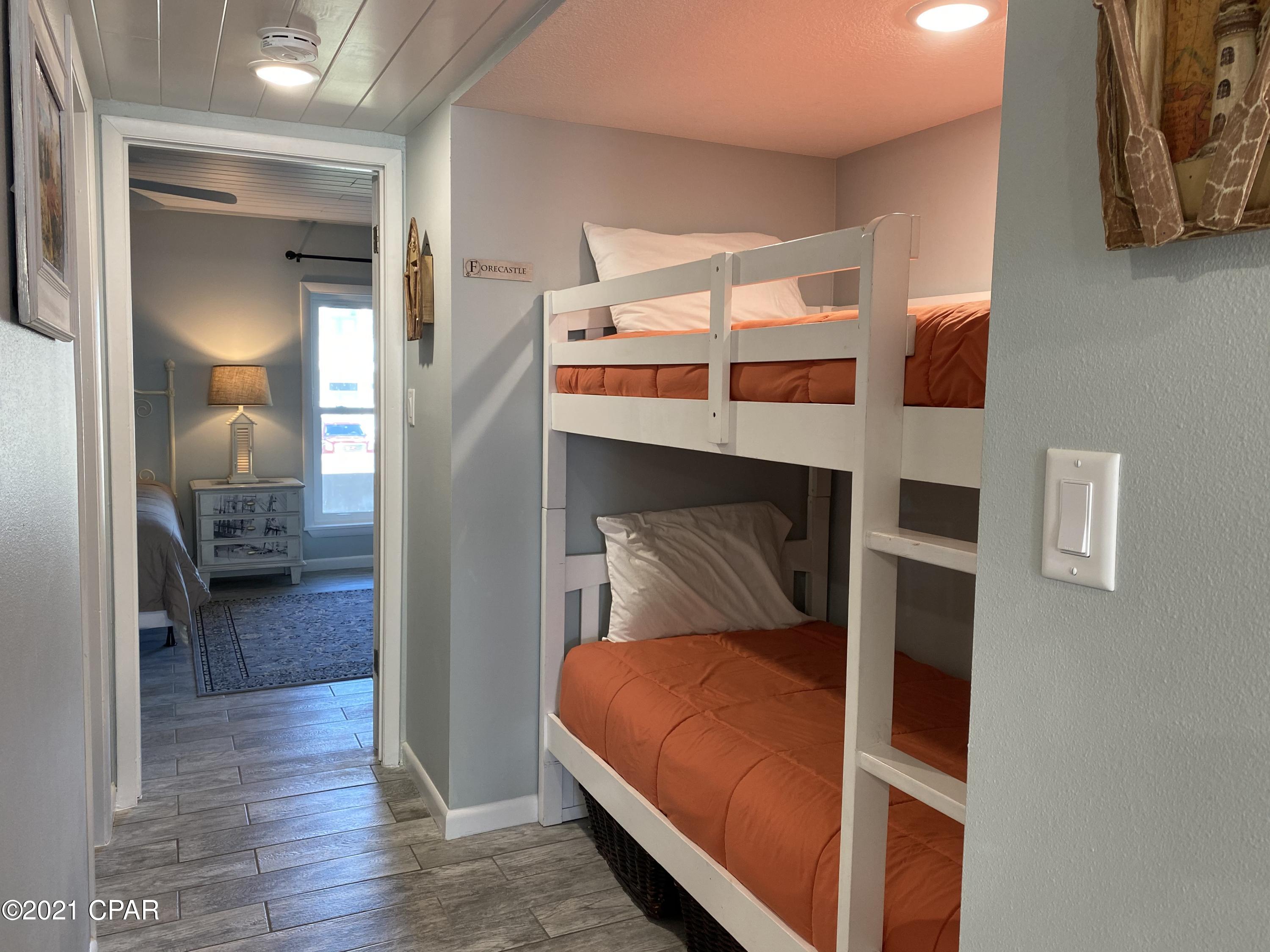 Shores Townhouses - Residential