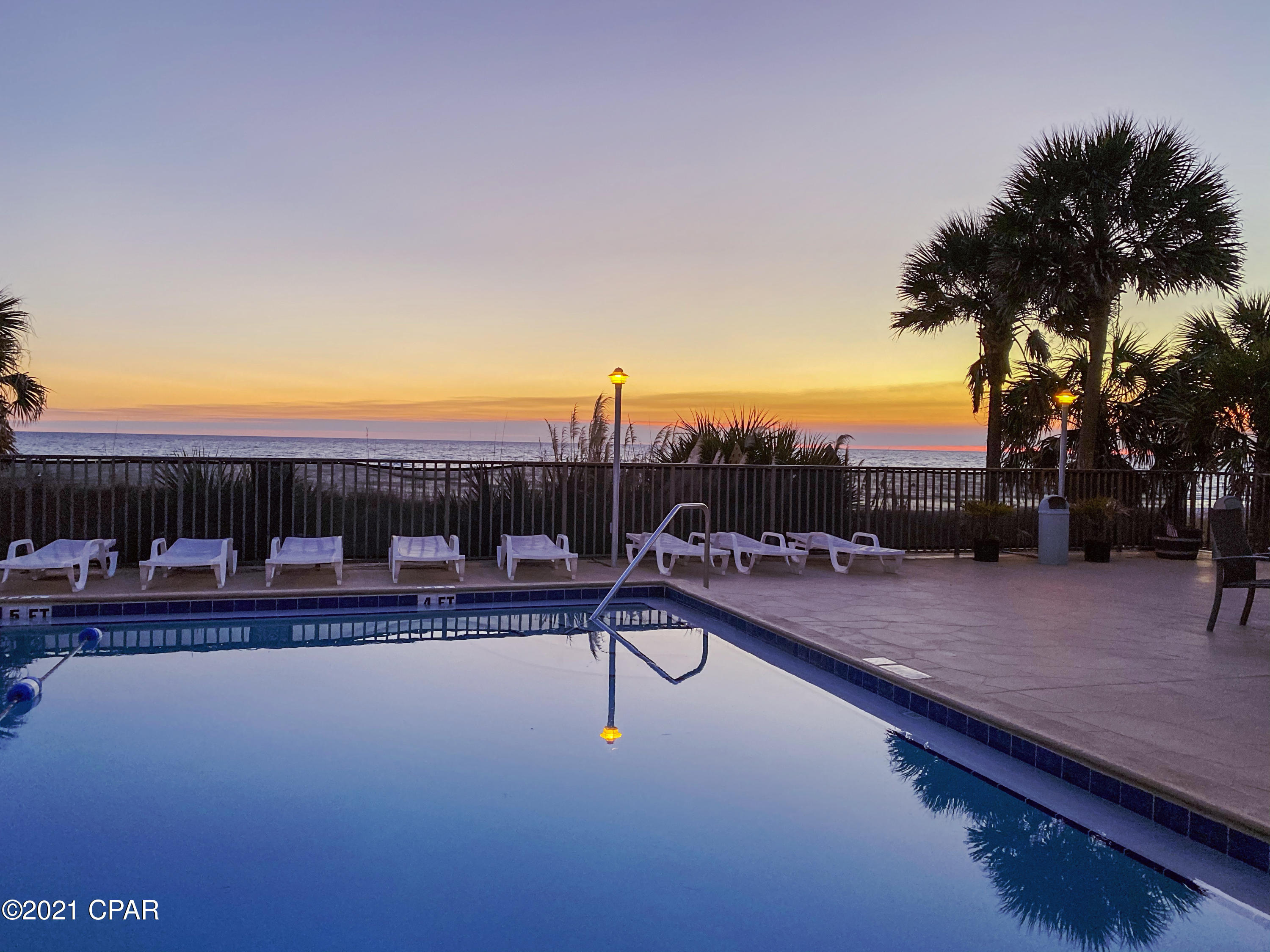 Shores Townhouses - Residential