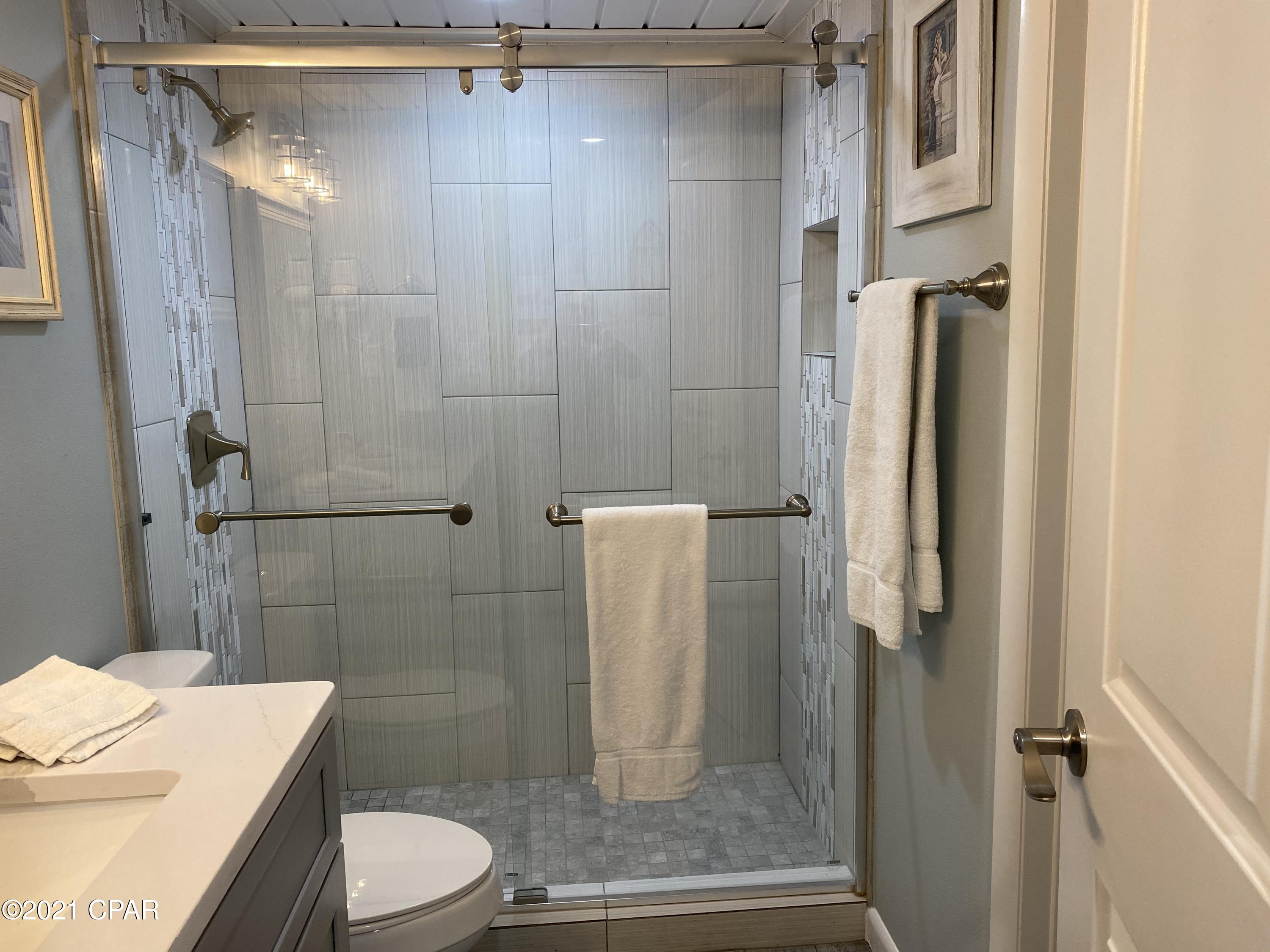 Shores Townhouses - Residential