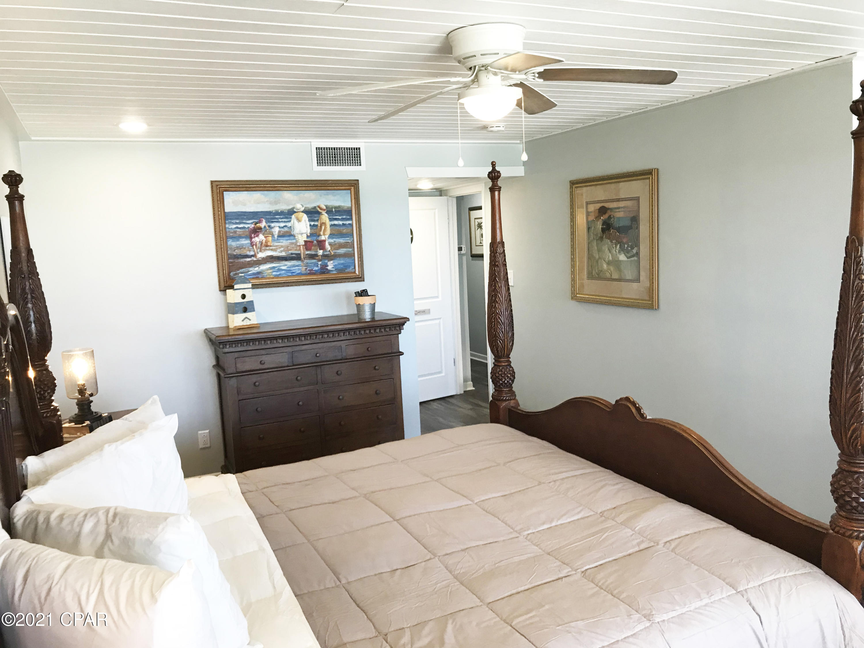 Shores Townhouses - Residential