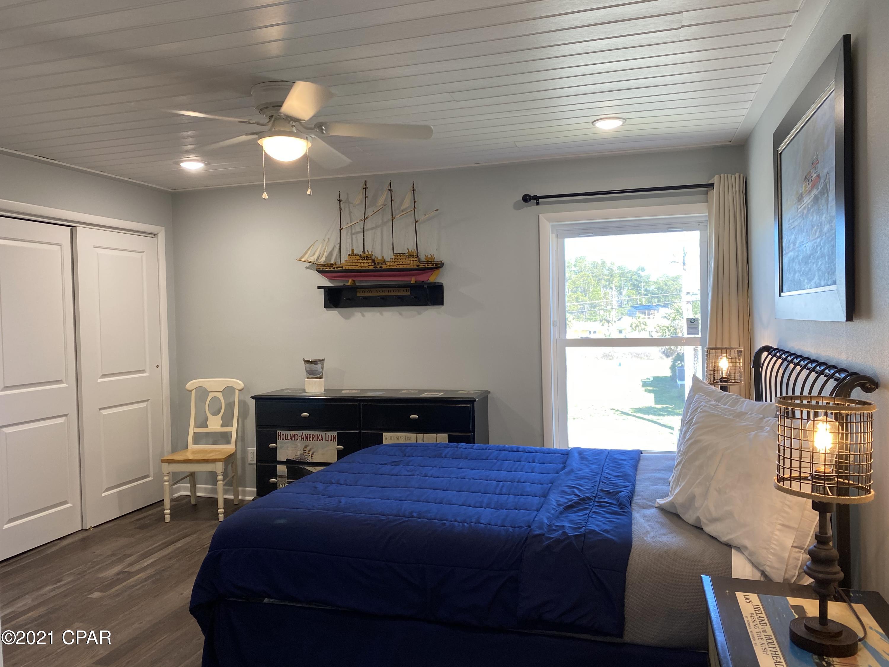 Shores Townhouses - Residential