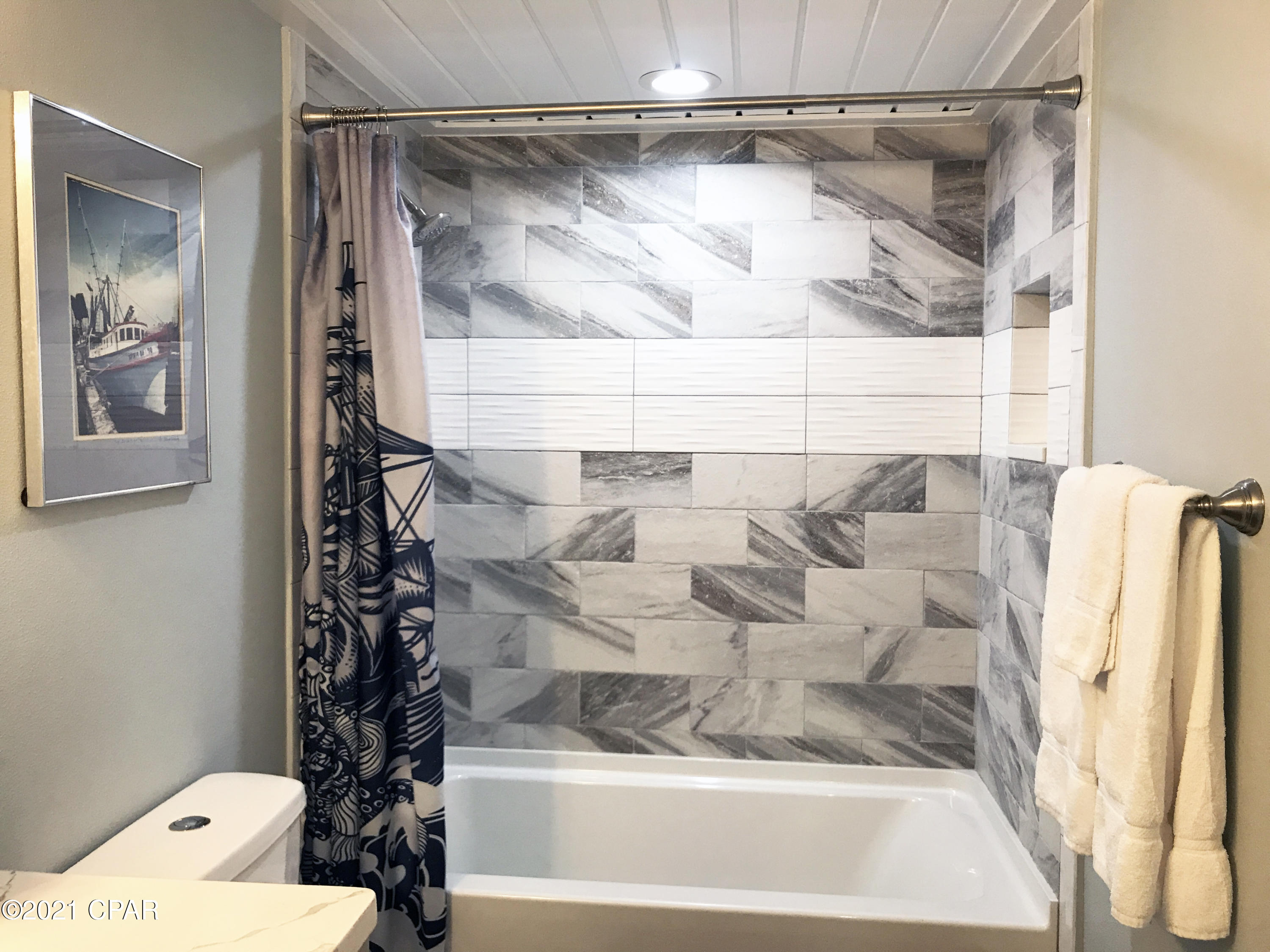 Shores Townhouses - Residential