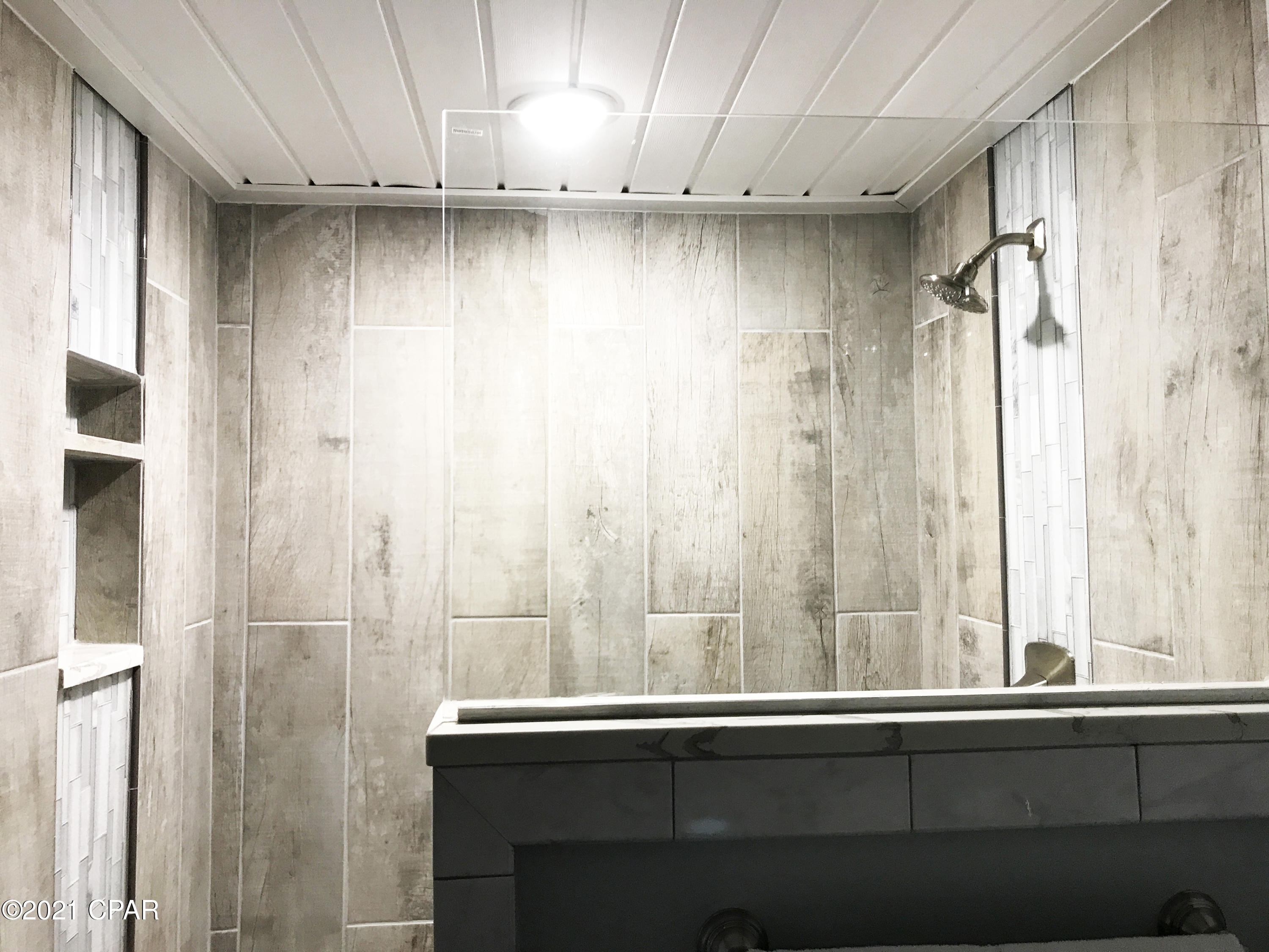 Shores Townhouses - Residential