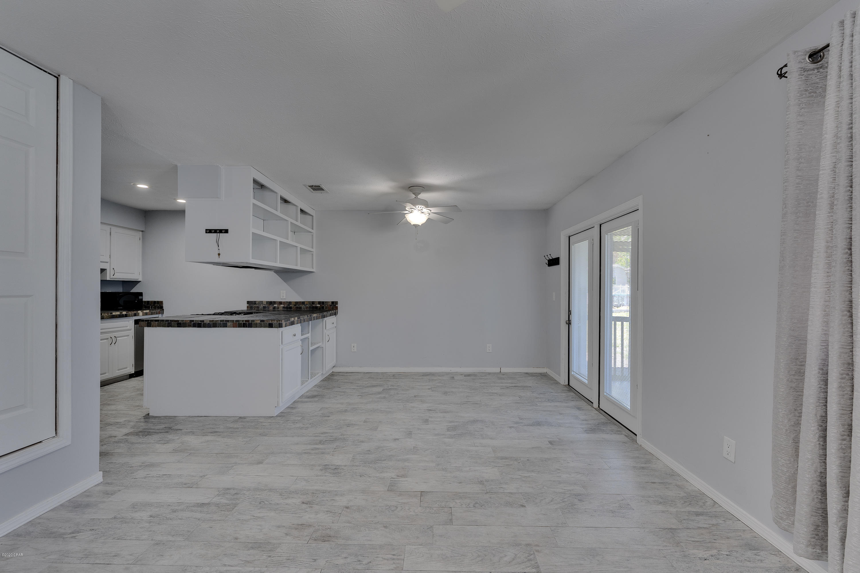 Harbour Towne - Residential