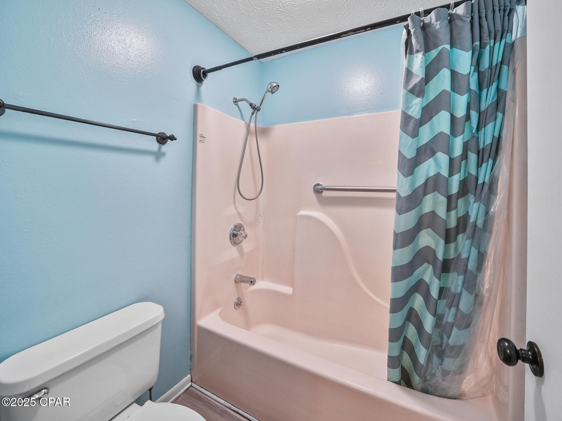 Hidden Lagoon - Residential Lease