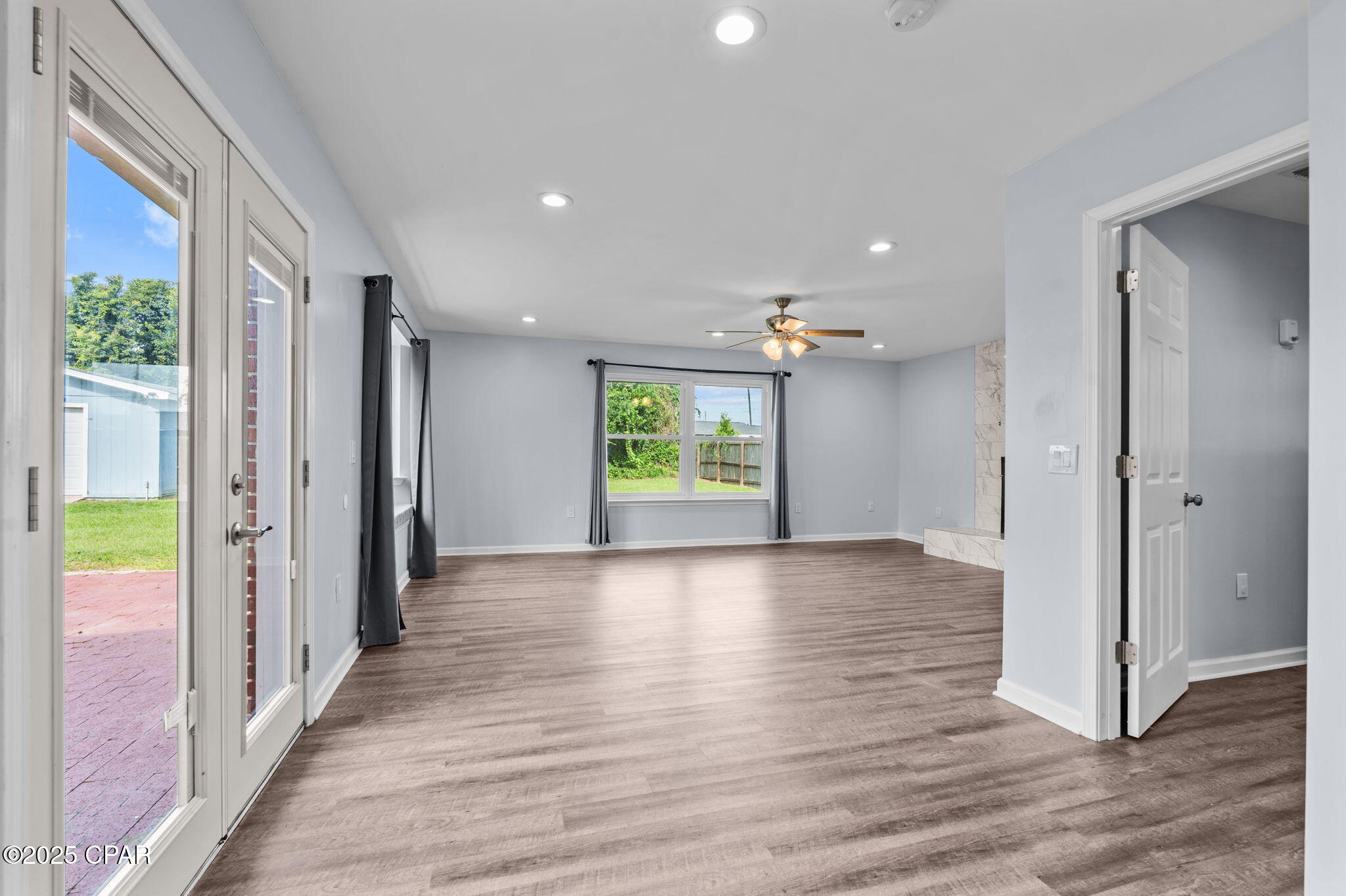 Register, E.B. 1st - Residential