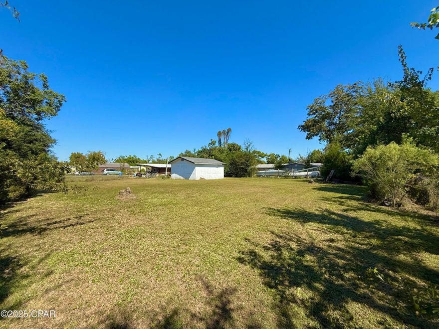 Large corner lot in a very convenient location just off hwy 231 and East Ave. In a great school district and quick access to the highway without being close enough to hear the road noise. This property includes a large garage with a new roof great for storage etc. Lots of potential for a home to be built or great for just simple storage. Seller was renting out the garage for storage at $500/mo which is easy money for investors. No HOA