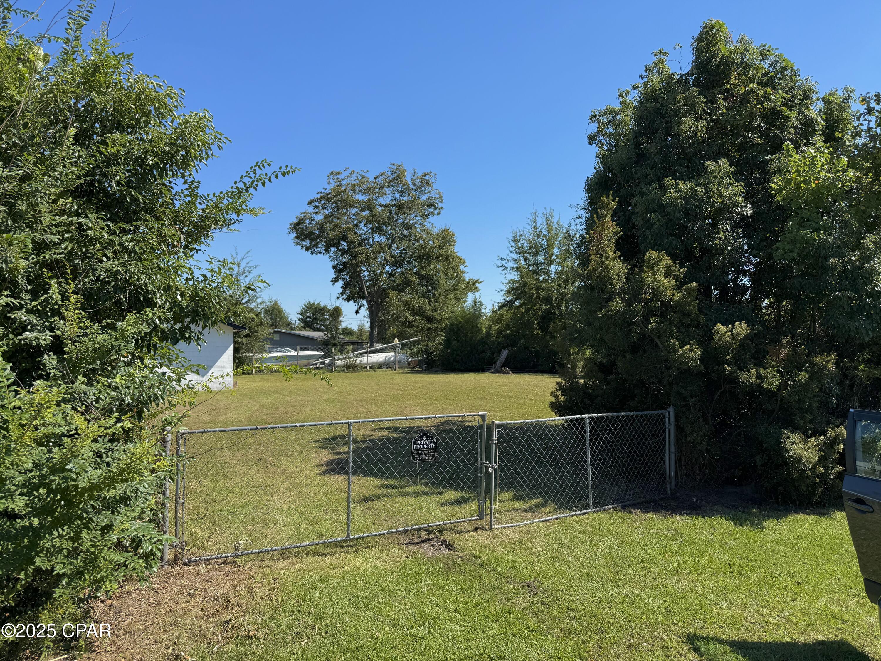 [No Recorded Subdiv] - Land