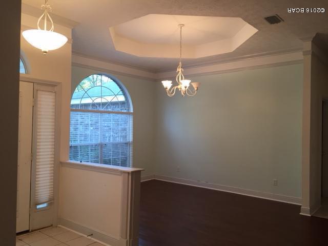 College Point 1st Add - Residential