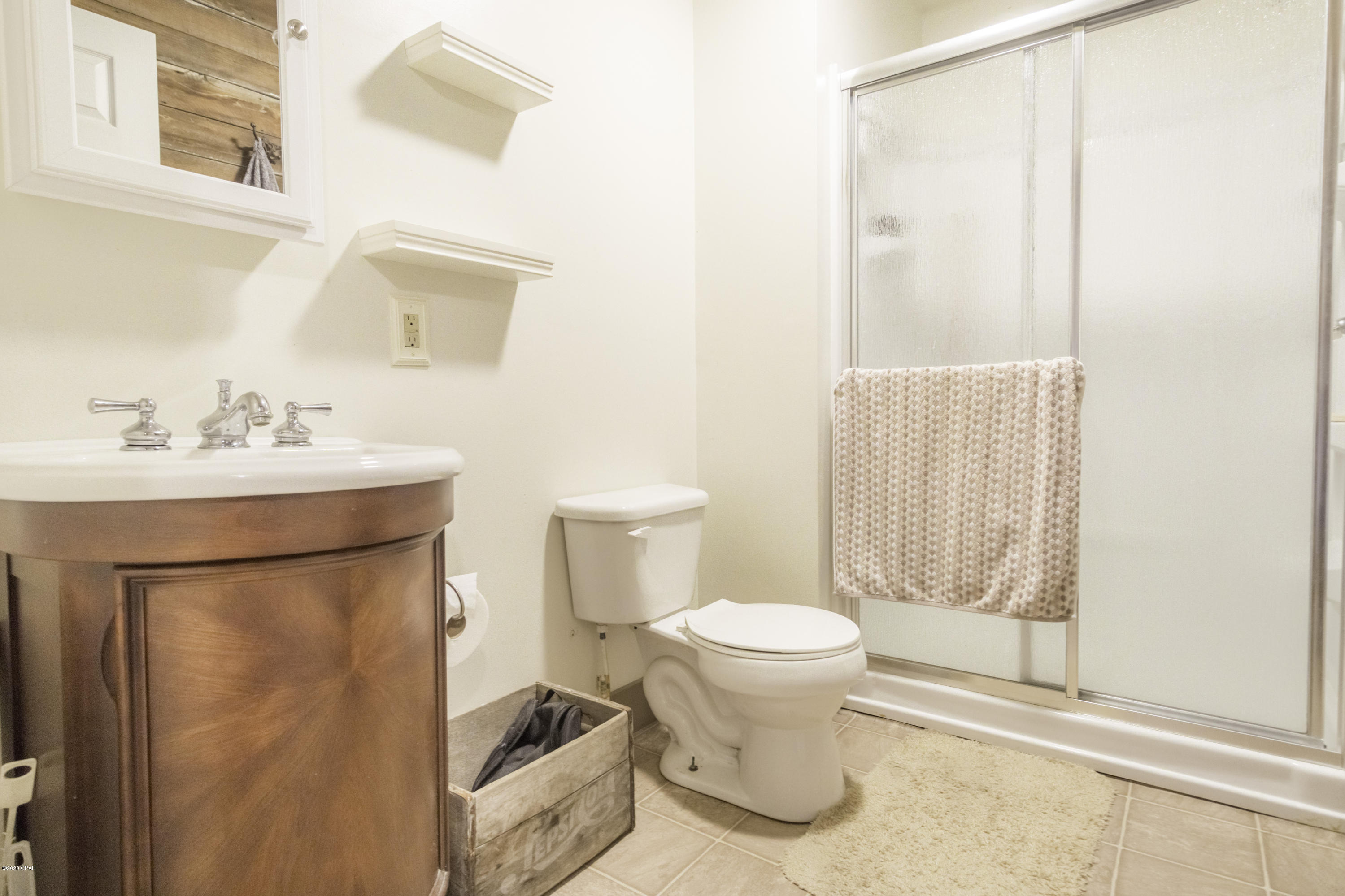 [No Recorded Subdiv] - Residential