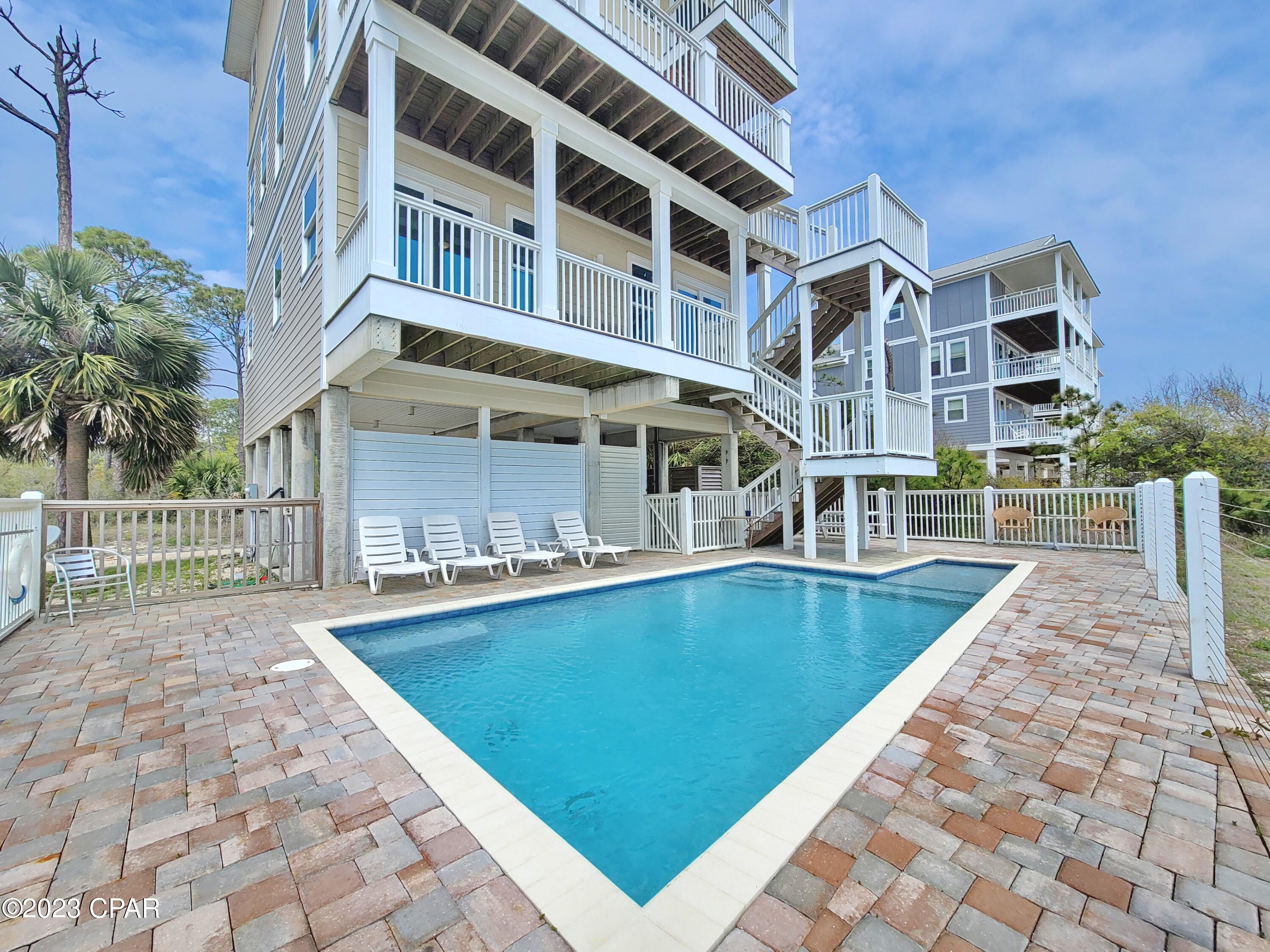 Indian Palm - Residential