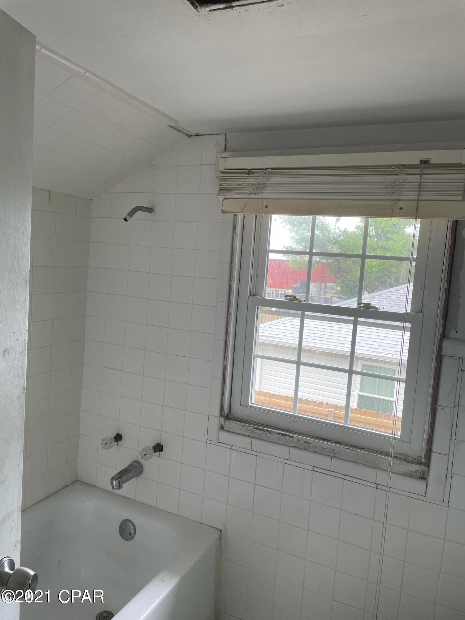 Sudduths 1st Add - Residential