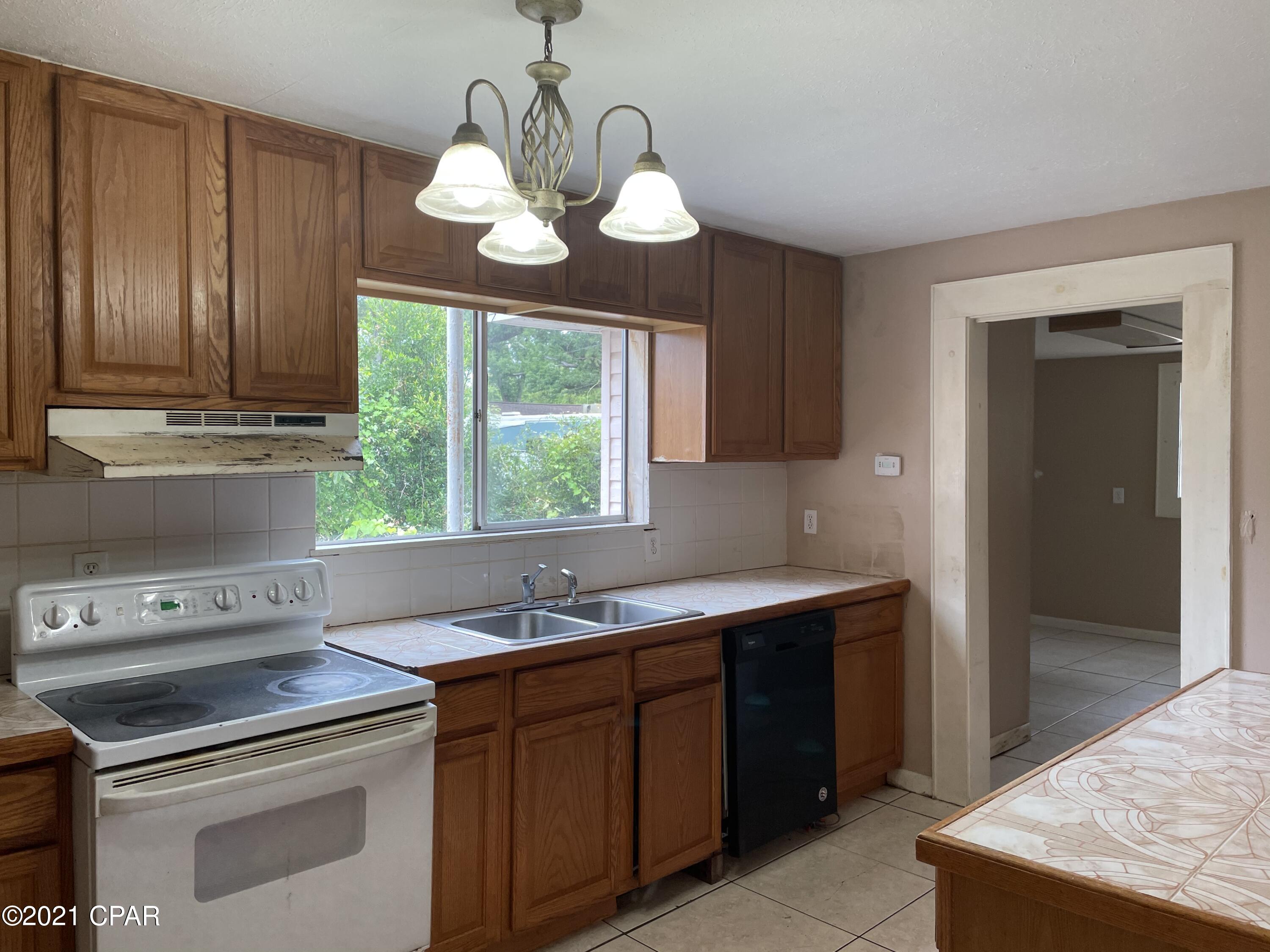 Sudduths 1st Add - Residential