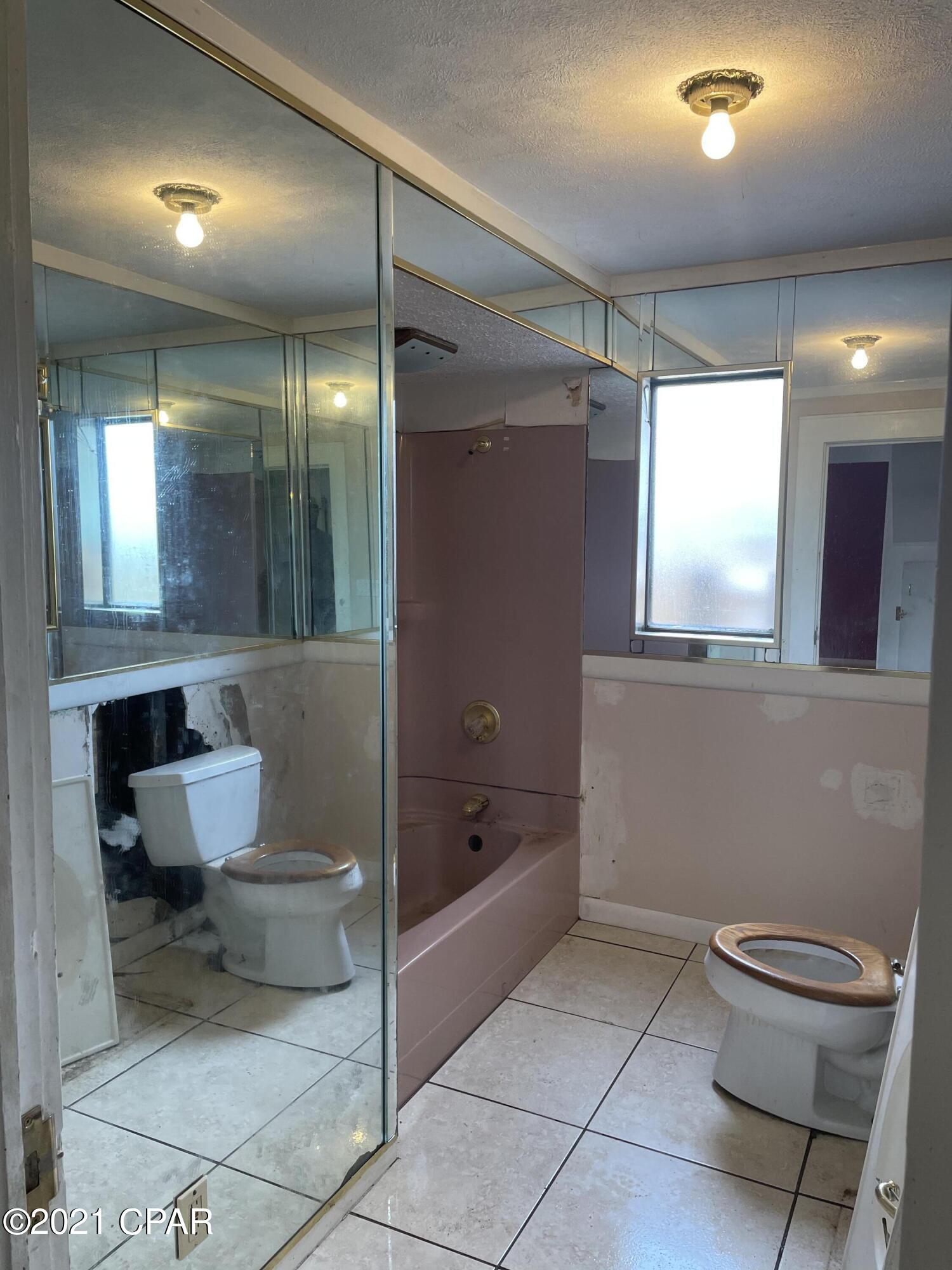 Sudduths 1st Add - Residential