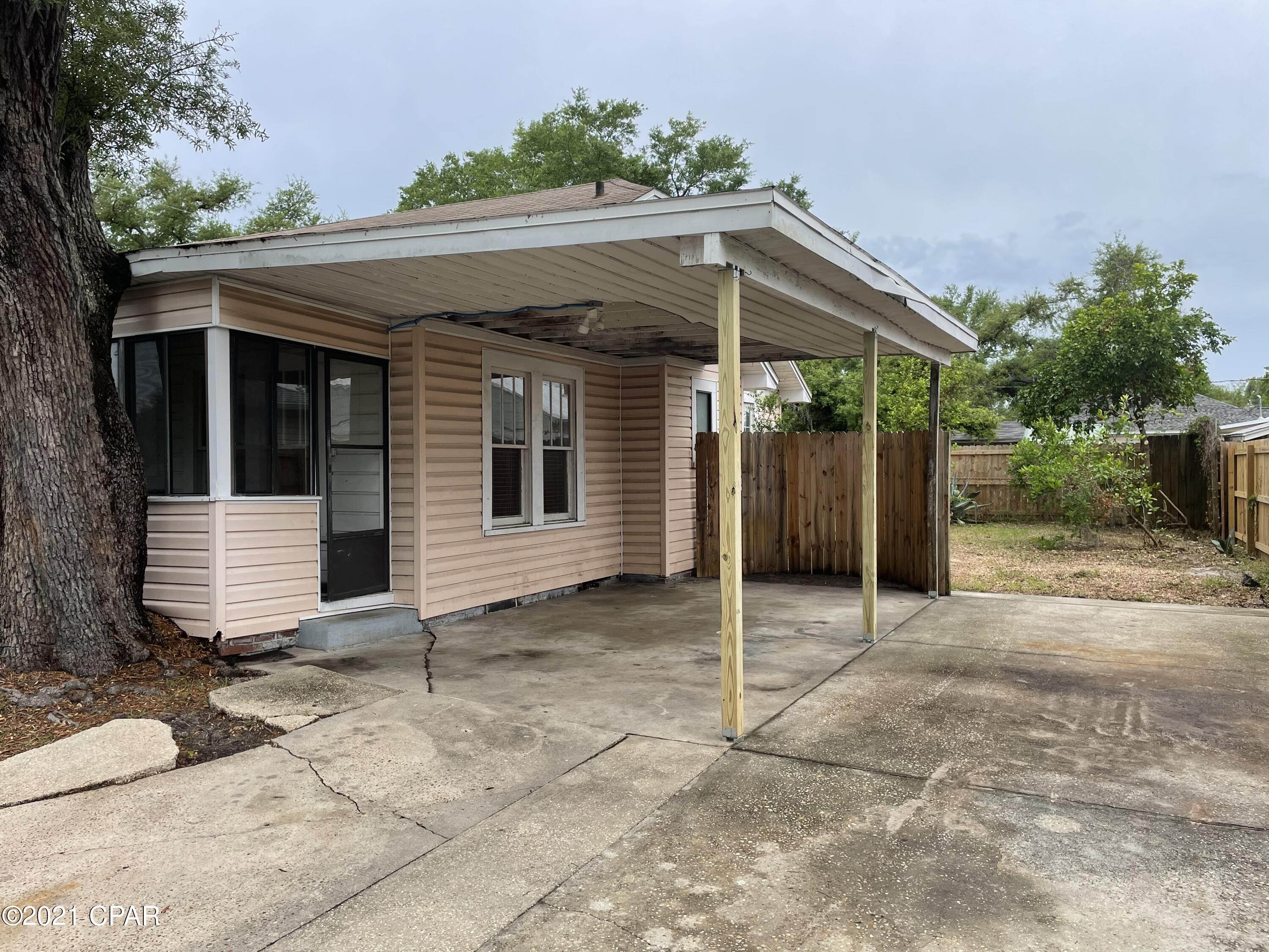 Sudduths 1st Add - Residential