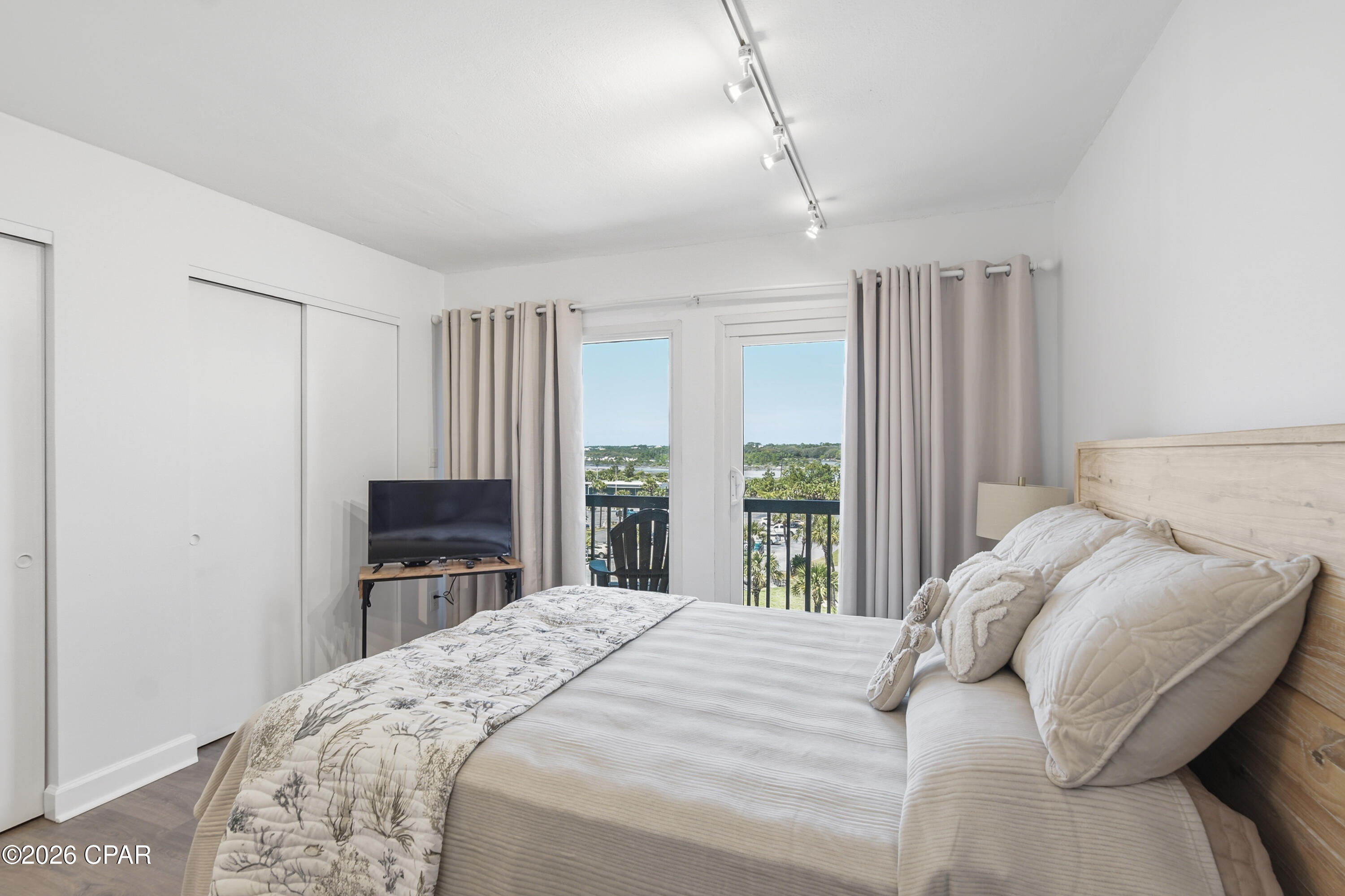 Pinnacle Port Phase 1-A - Residential