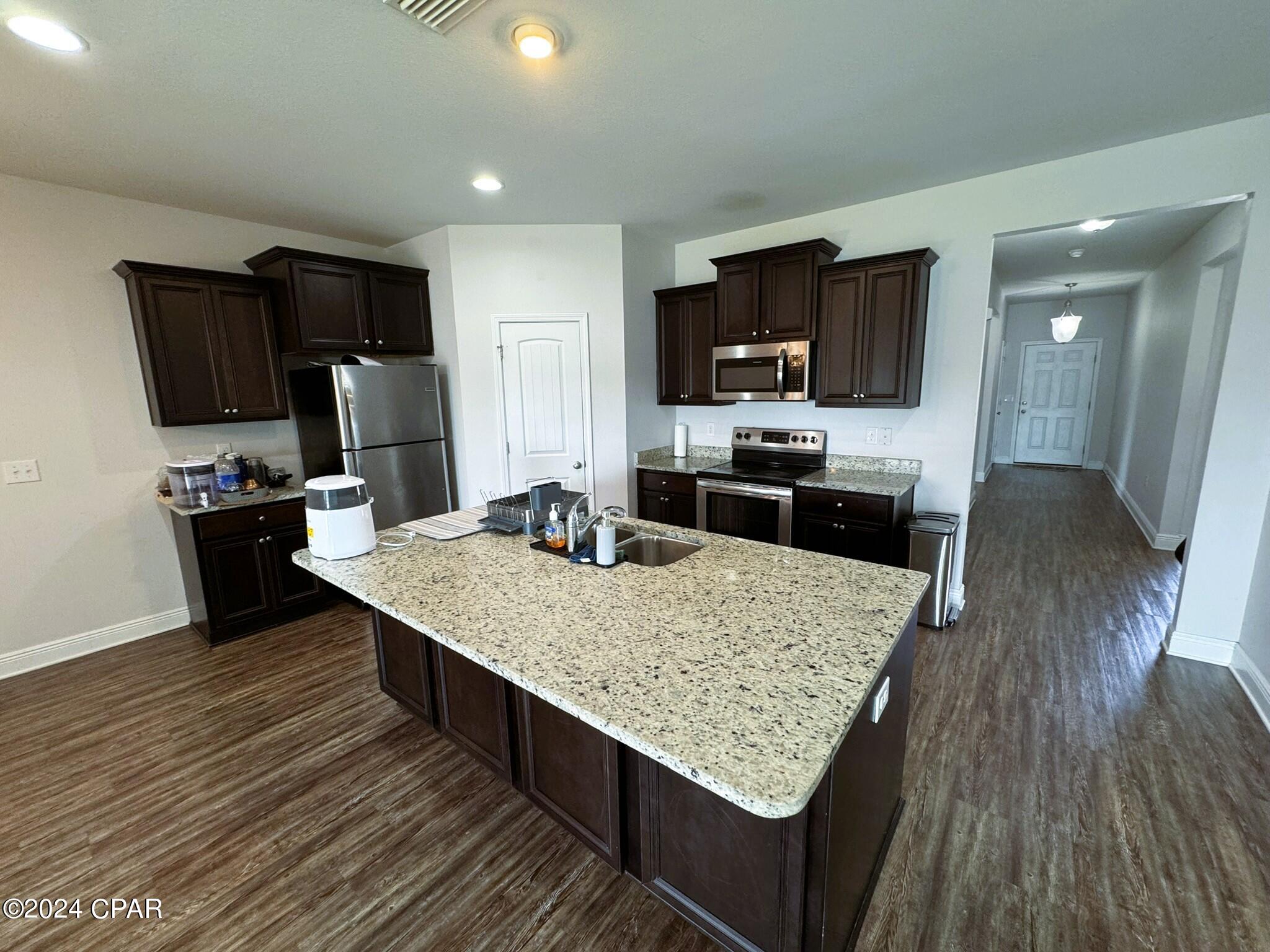 Village of Mill Bayou/Shoreline Village Ph 1C - Residential Lease