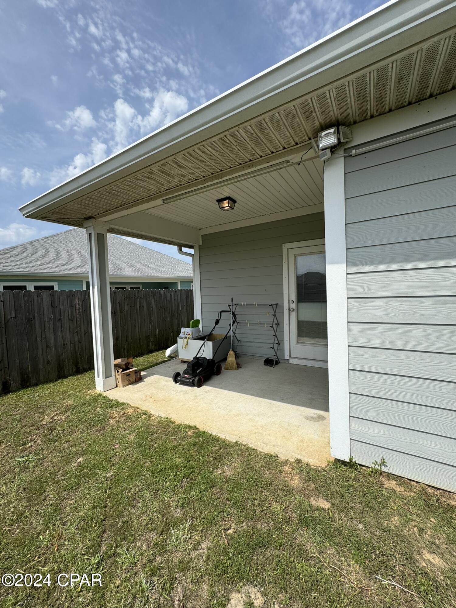 Village of Mill Bayou/Shoreline Village Ph 1C - Residential Lease