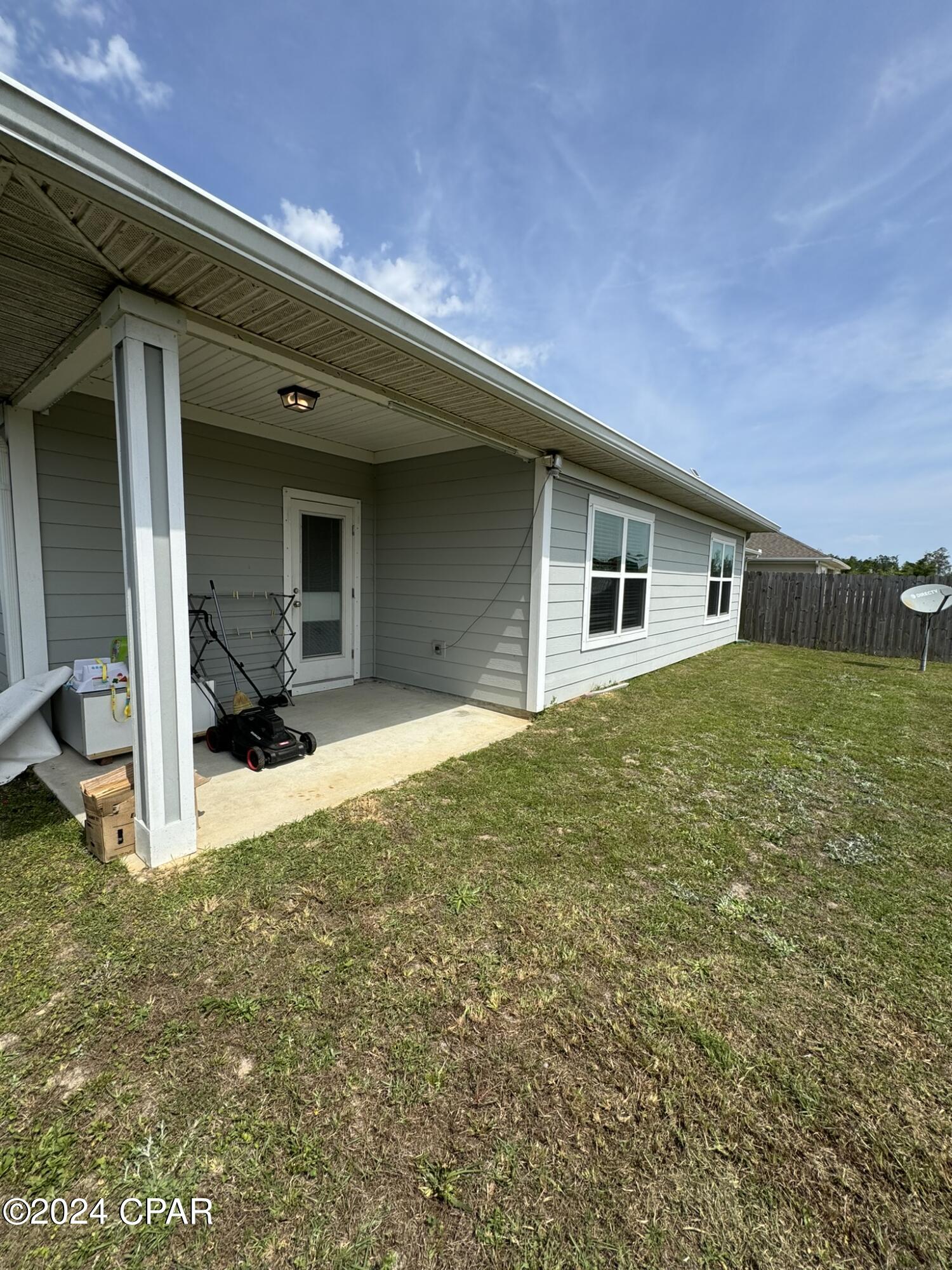 Village of Mill Bayou/Shoreline Village Ph 1C - Residential Lease