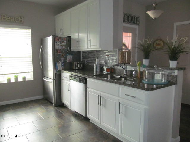 Hidden Lagoon - Residential Lease