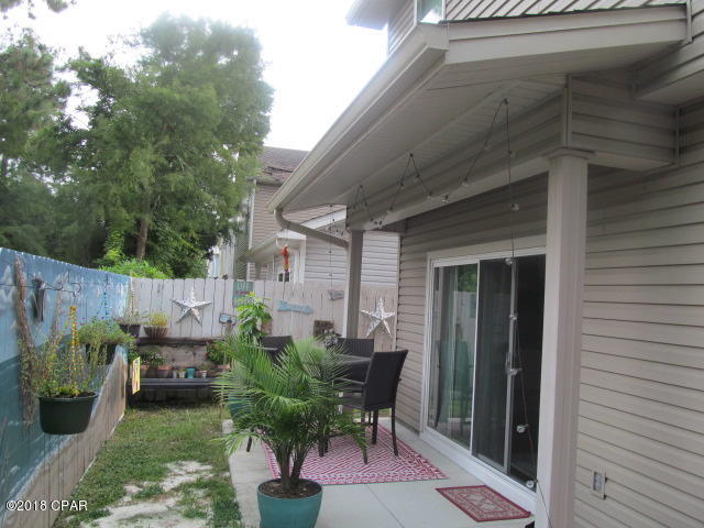 Hidden Lagoon - Residential Lease