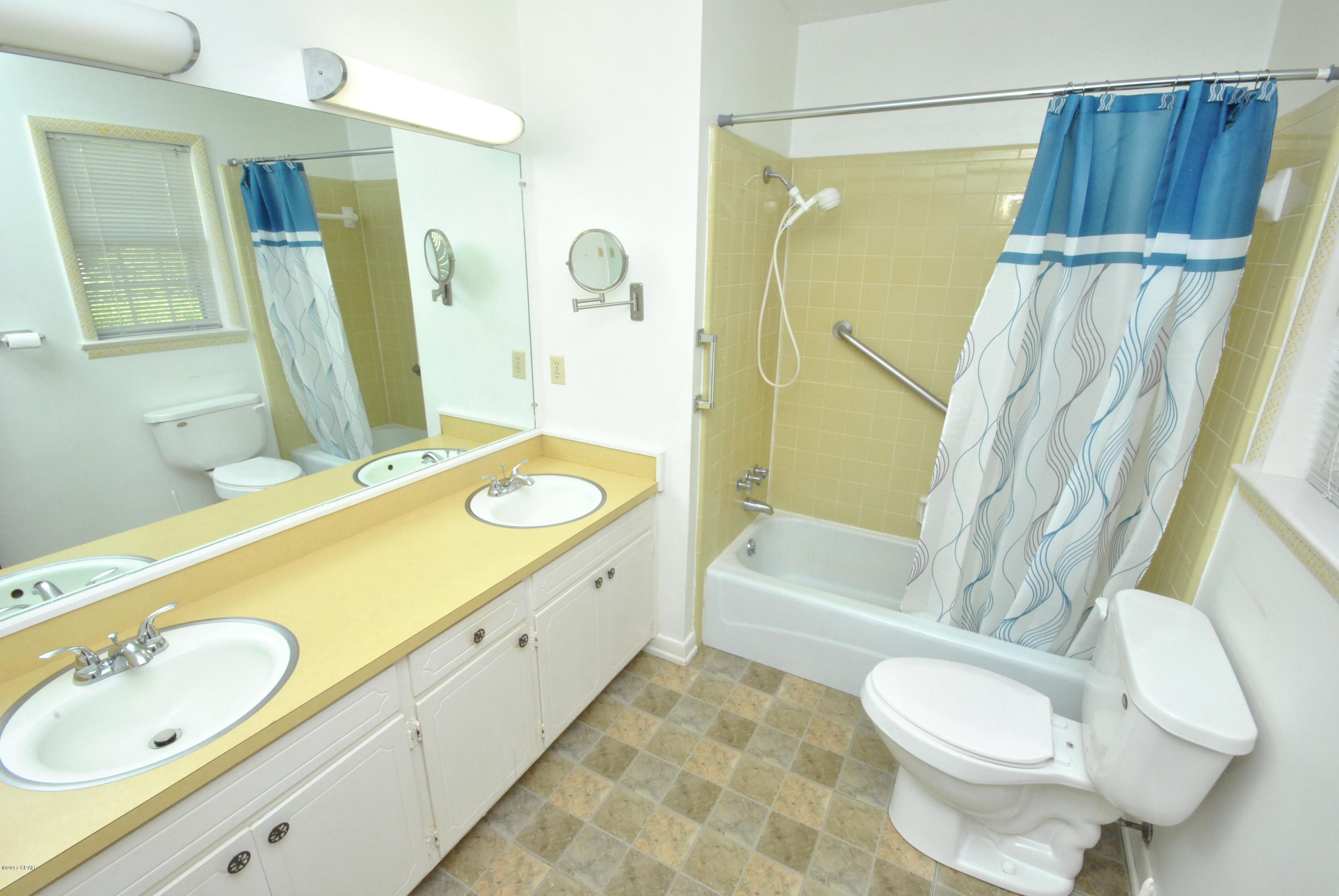 Kings Point - Residential