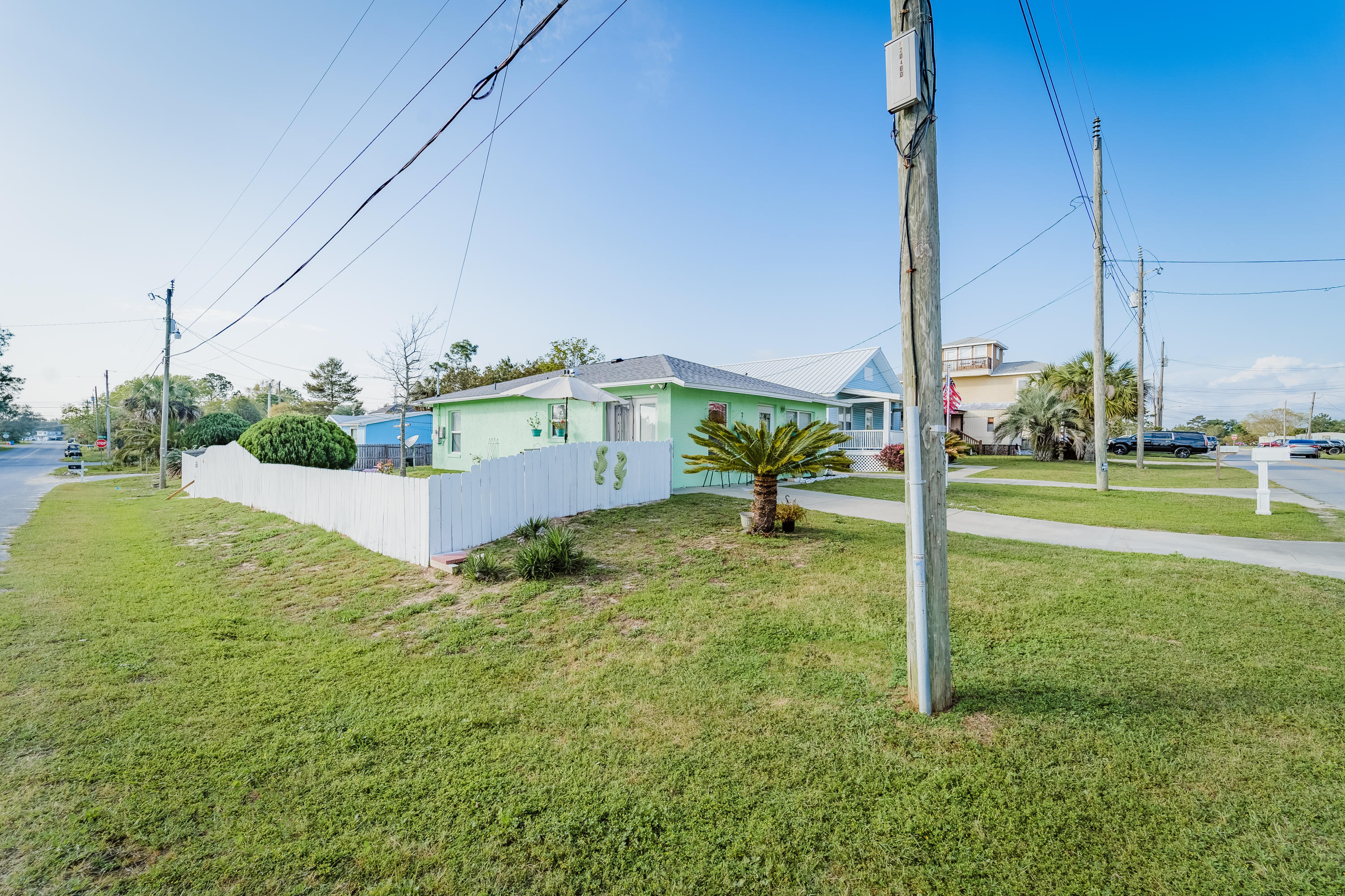 Laguna Beach Estates 7th Add - Residential