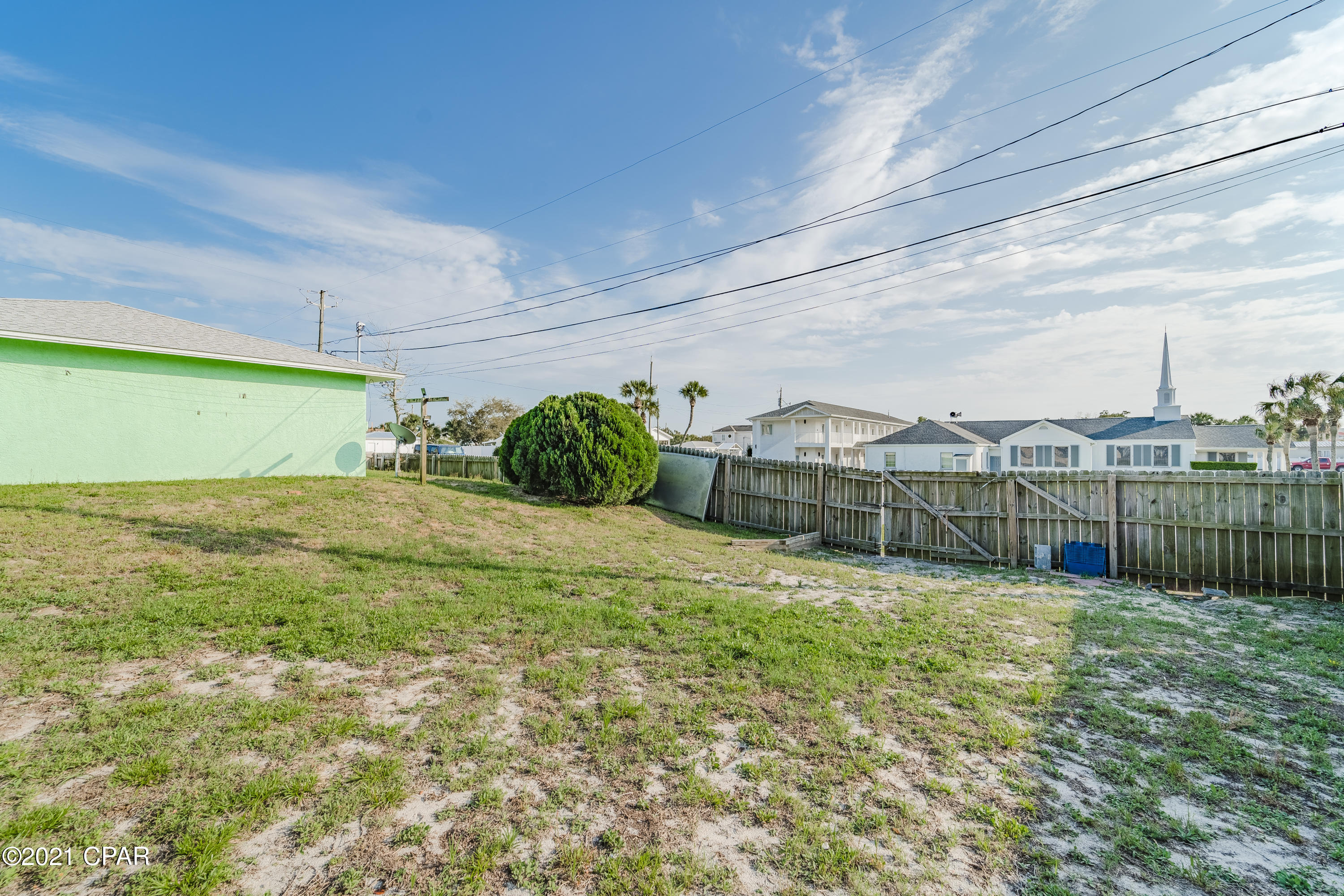 Laguna Beach Estates 7th Add - Residential