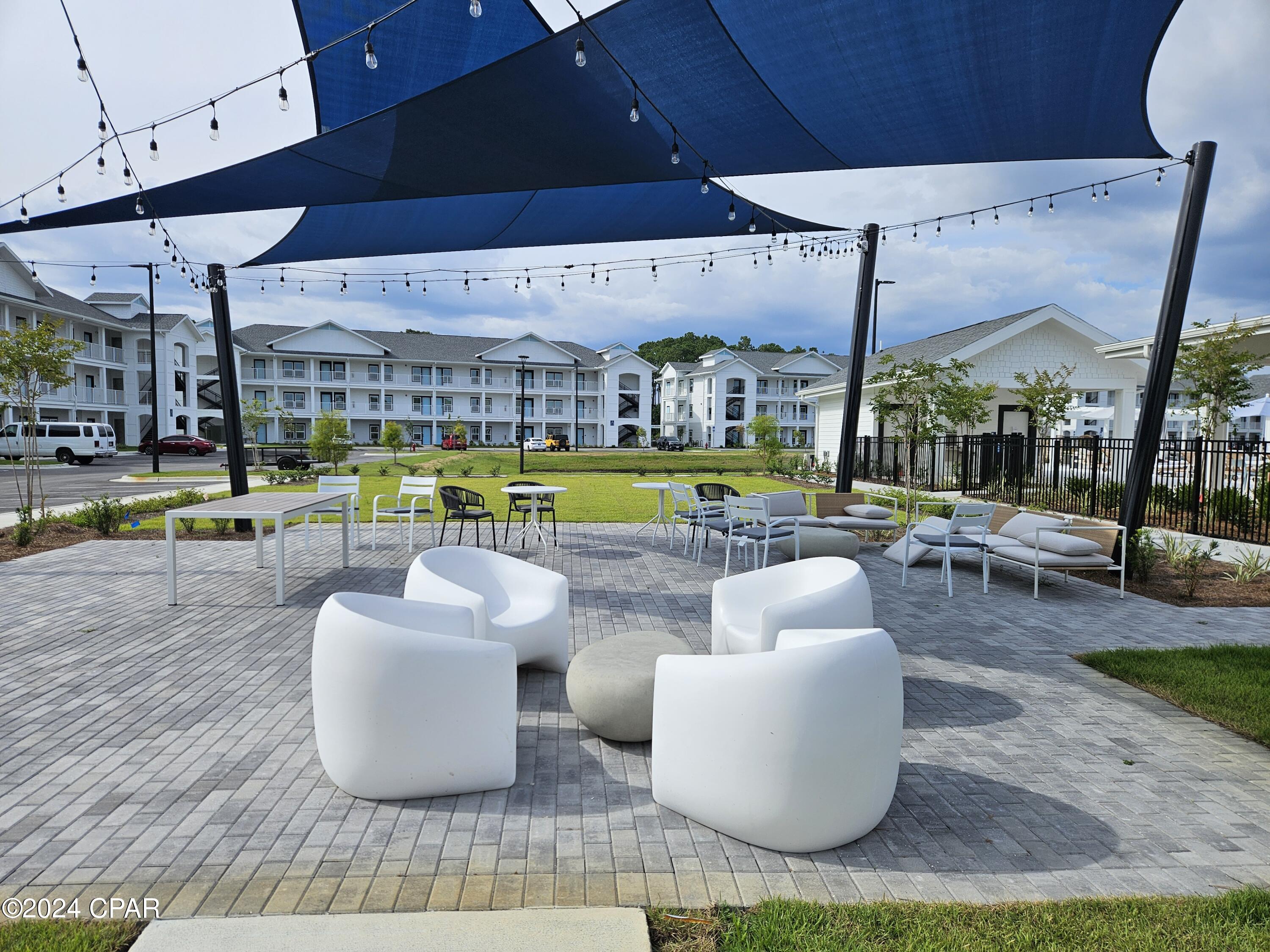 Emerald Park Condominium - Residential