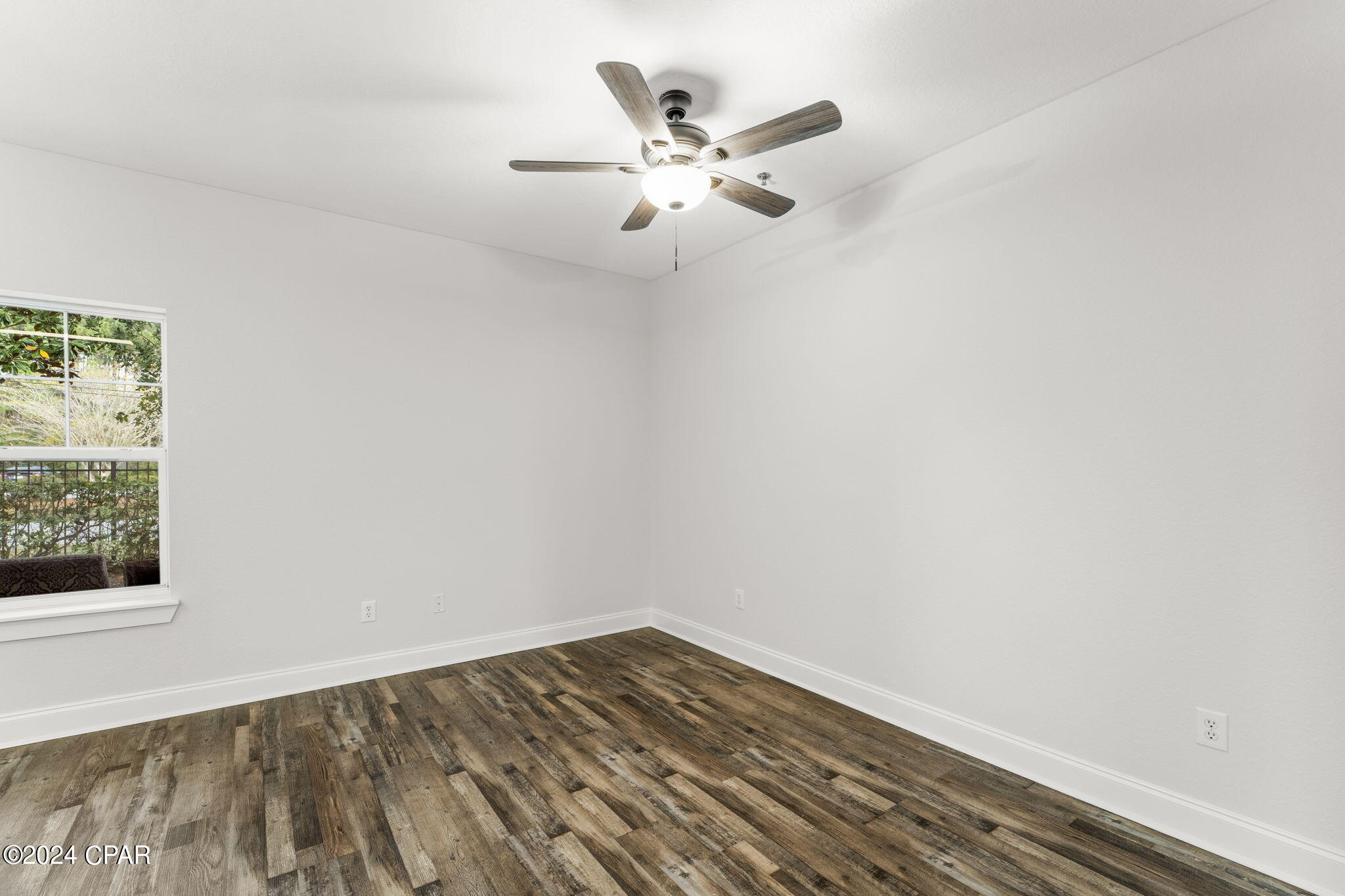 Emerald Park Condominium - Residential