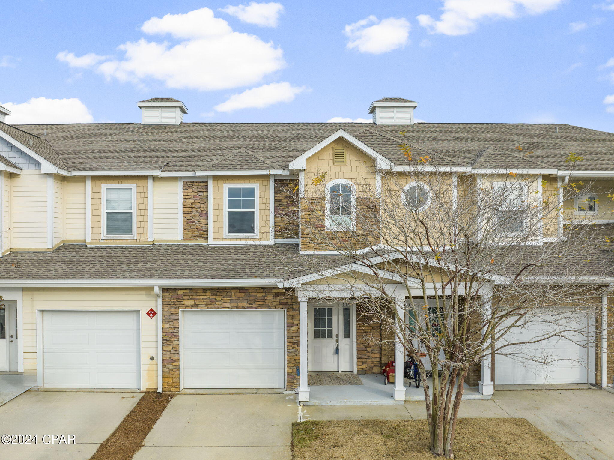 Emerald Park Condominium - Residential