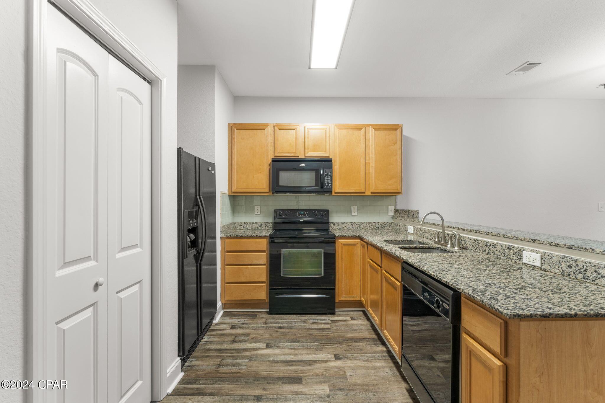 Emerald Park Condominium - Residential