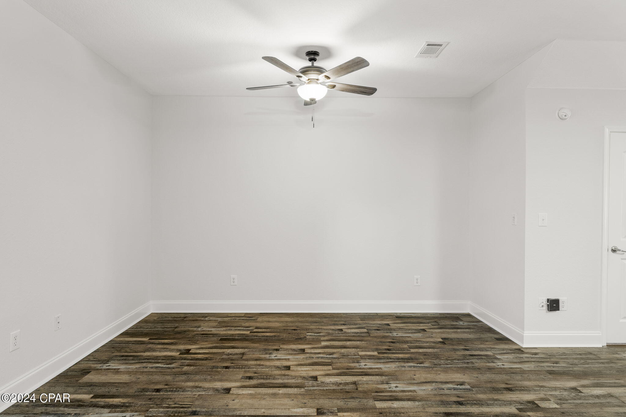 Emerald Park Condominium - Residential