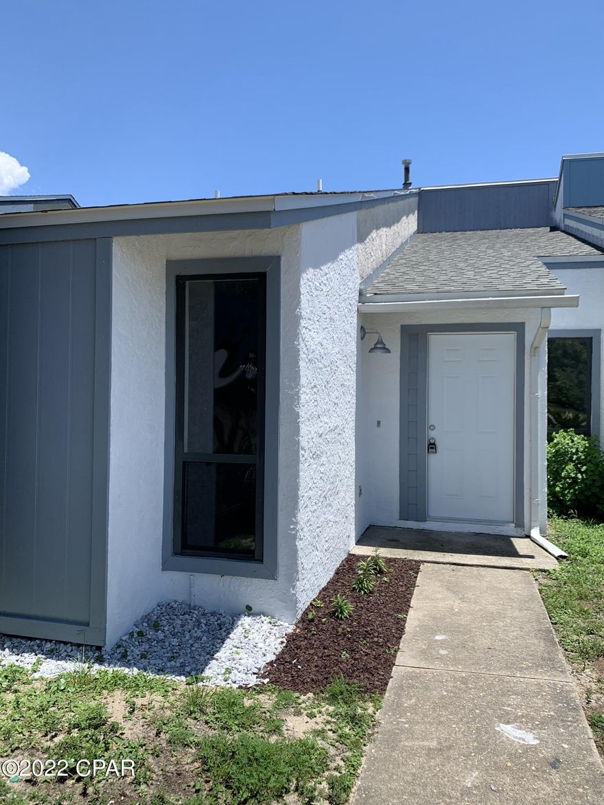 Check out this amazing townhouse close to Tyndall AFB, shopping, and schools. This townhouse has been remodeled with new flooring throughout.  Kitchen and bathroom have new cabinets and granite countertops. The community pool is just walking distance from the back porch.

HOA covers Lawn & Pool Maintenance.