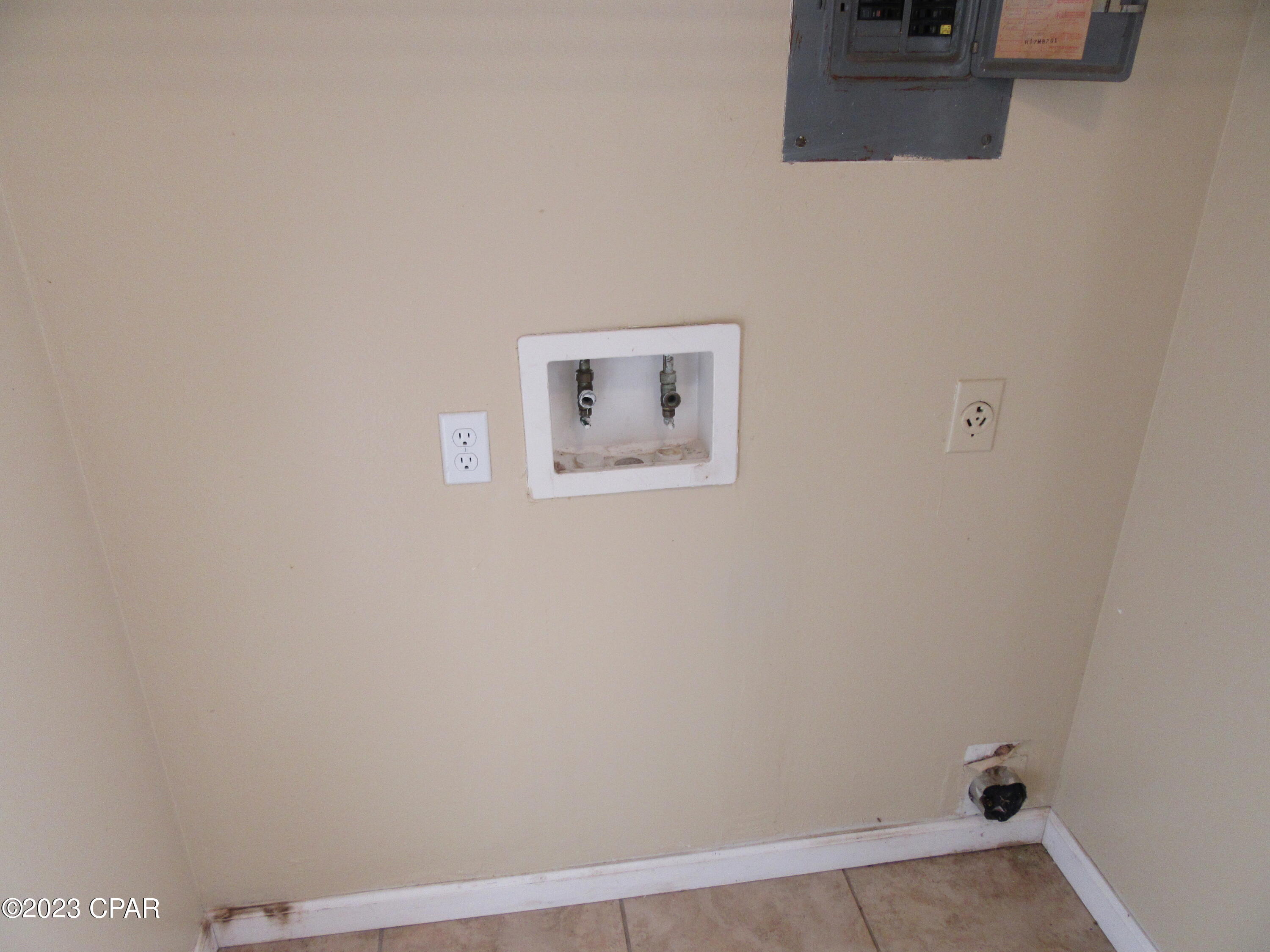 [No Recorded Subdiv] - Residential Lease