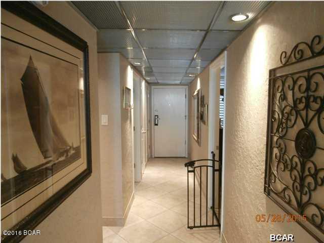 Leeward/Windward Condo - Residential